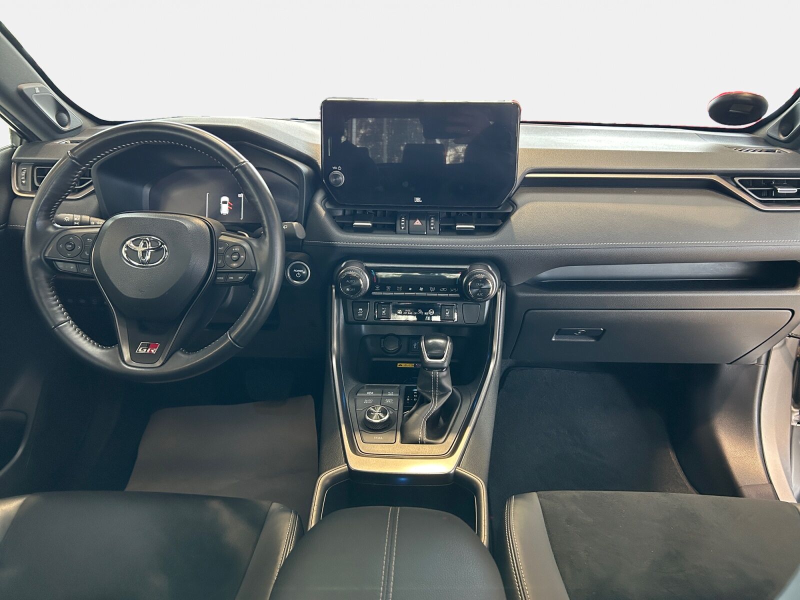 Billede af Toyota RAV4 Plug-in 2,5 Plugin-hybrid GR Sport AWD 306HK 5d 6g Aut.