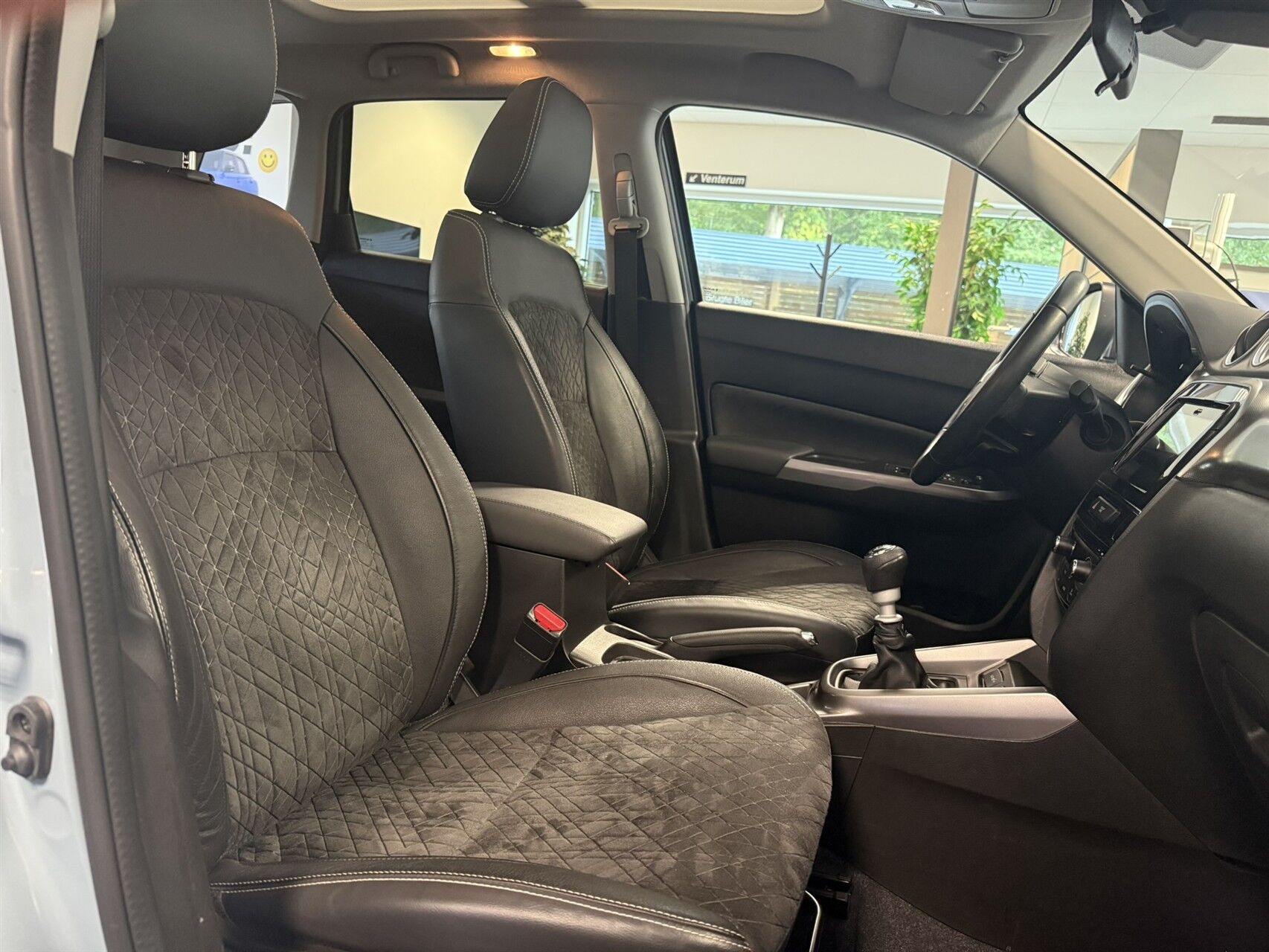 Billede af Suzuki Vitara 1,4 Boosterjet  Mild hybrid Adventure 129HK 5d 6g