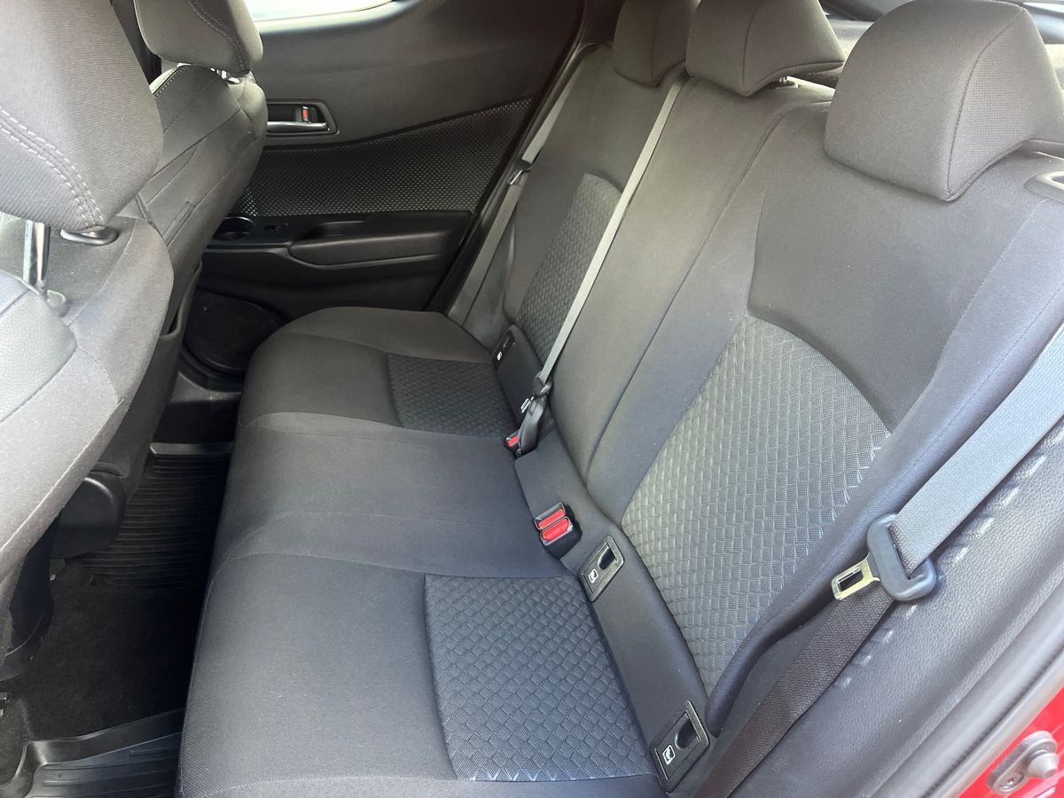 Billede af Toyota C-HR 1,8 Hybrid C-LUB Smart Multidrive S 122HK 5d Aut.