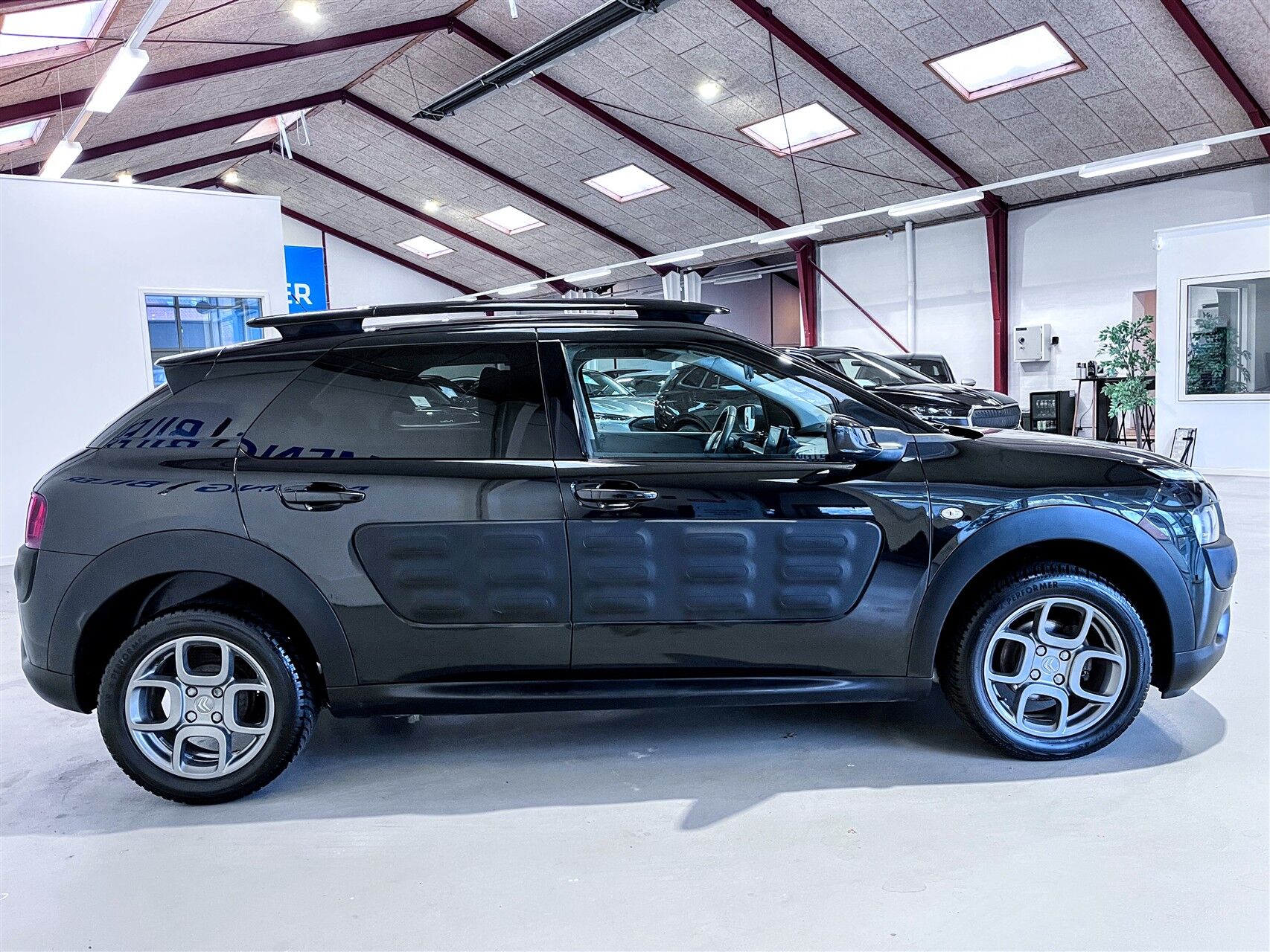 Billede af Citroën C4 Cactus 1,6 e-HDi Shine ETG6 92HK 5d 6g Aut.
