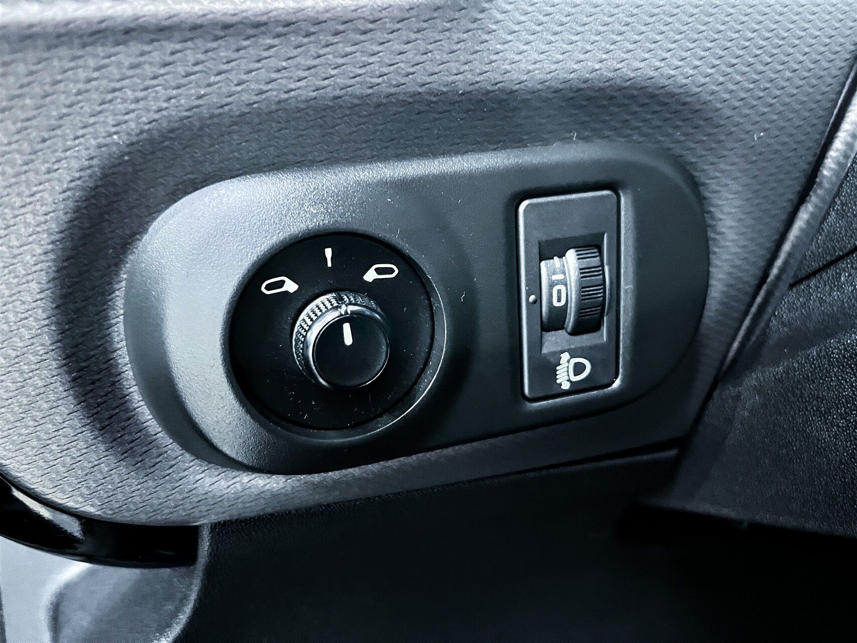 Billede af Citroën C4 Cactus 1,6 e-HDi Shine ETG6 92HK 5d 6g Aut.