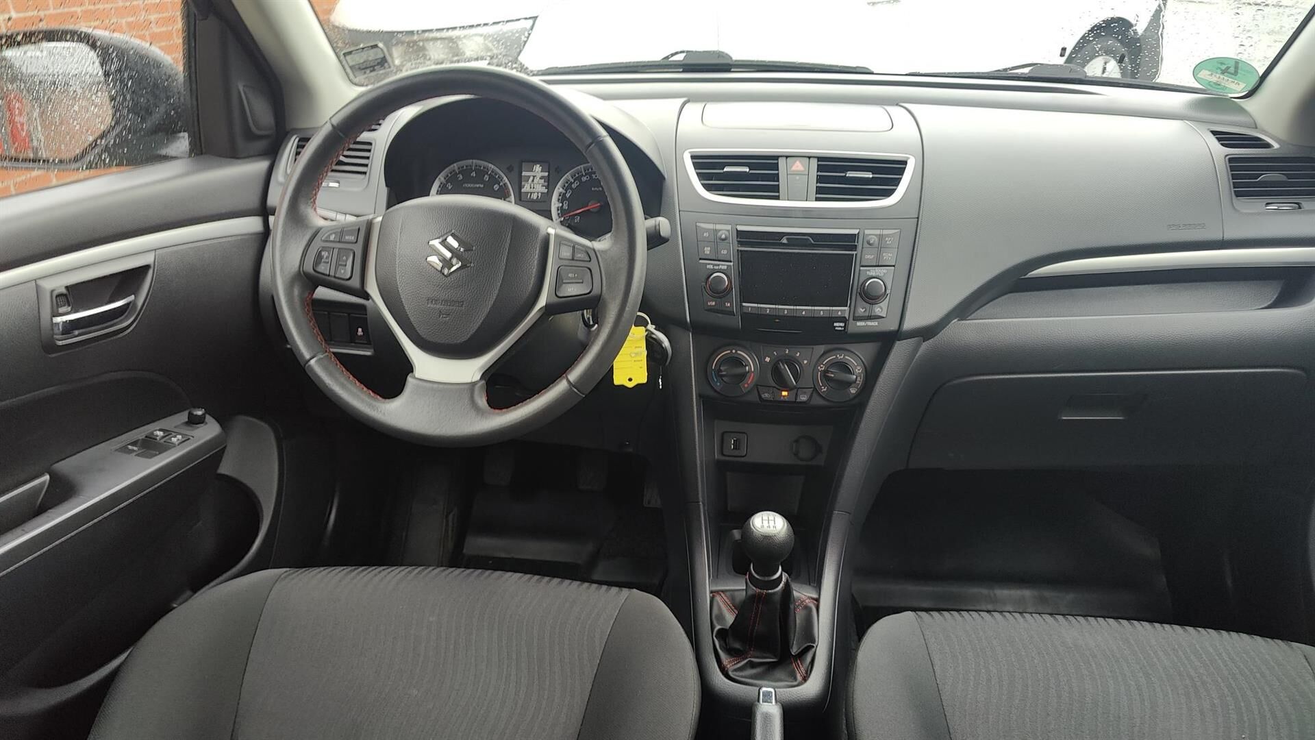Billede af Suzuki Swift 1,2 16V Cruise 94HK 5d