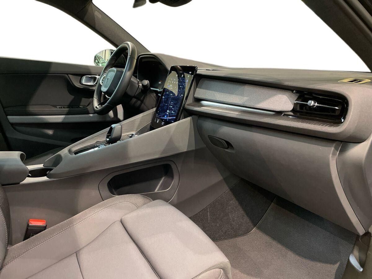 Billede af Polestar 2 EL Long Range Single motor Plus 231HK 5d Aut.