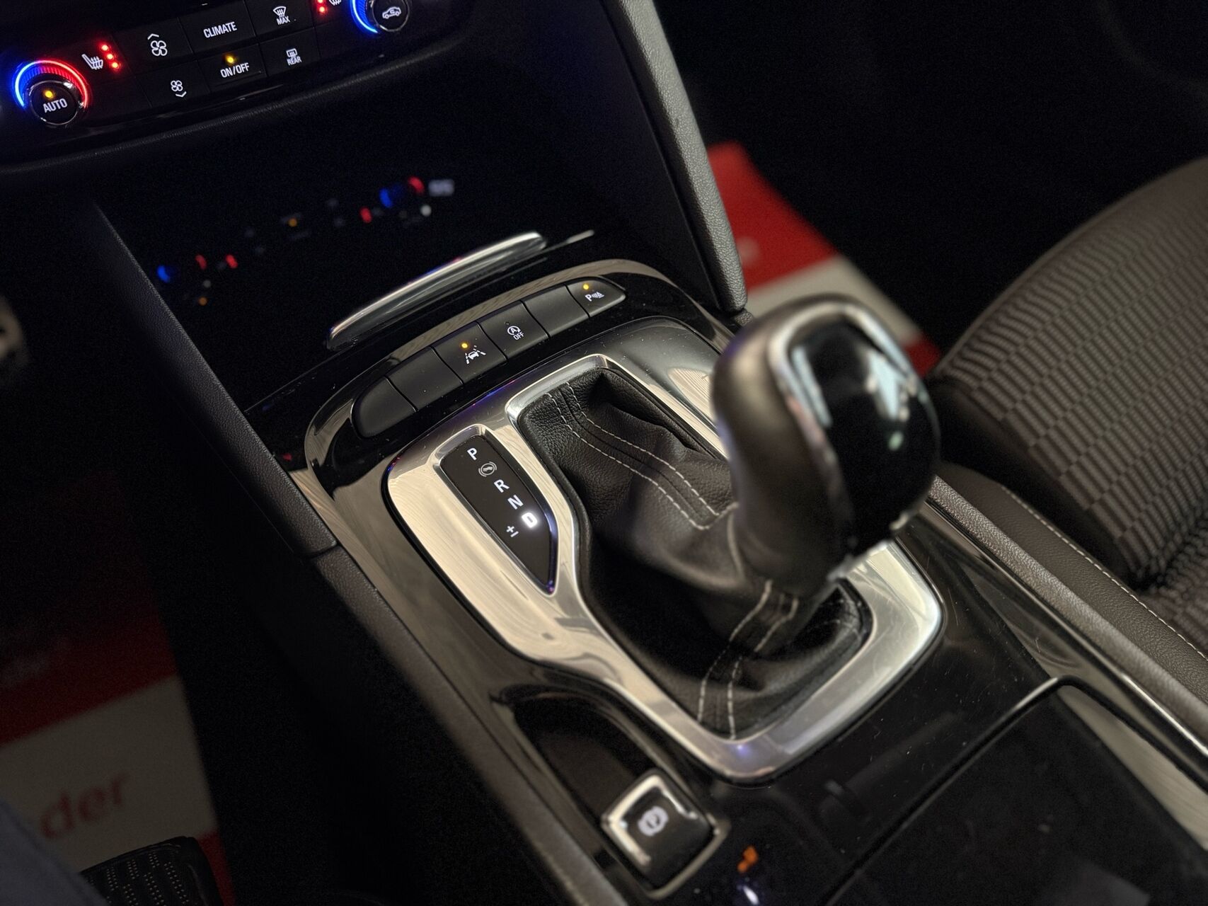 Billede af Opel Insignia Sports Tourer 1,5 Turbo Dynamic Start/Stop 165HK Stc 6g Aut.