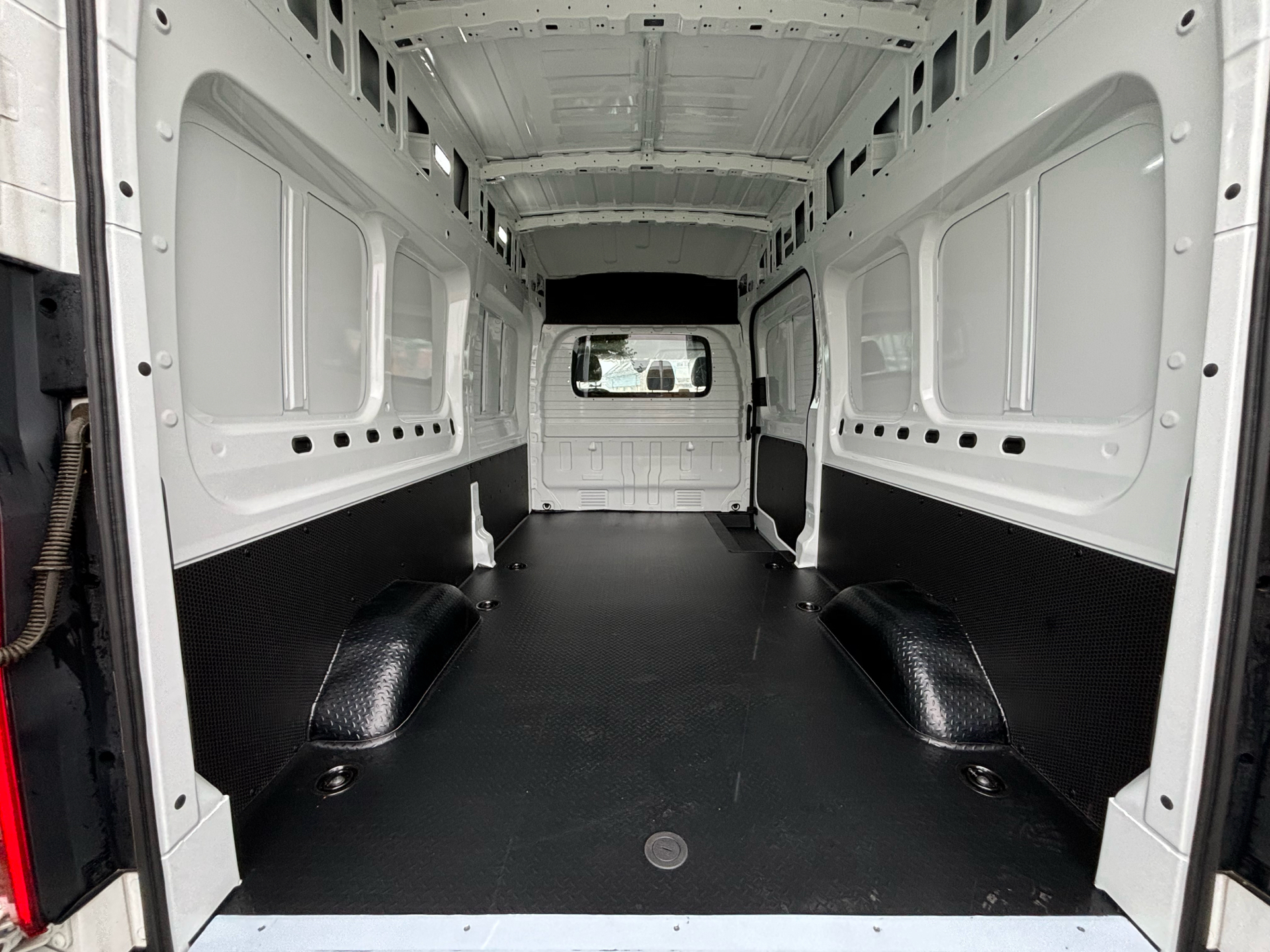 Billede af Maxus e-Deliver 9 L3H3 EL 204HK Van Aut.