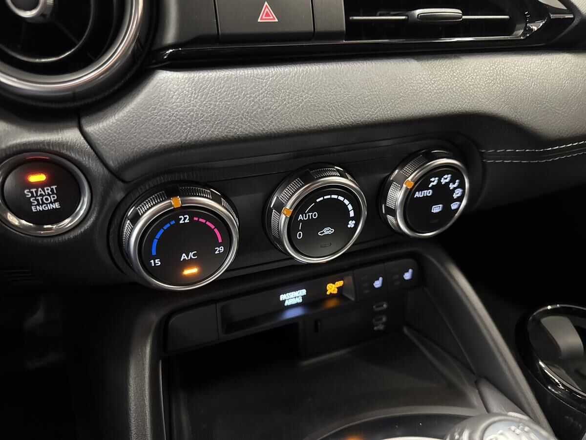 Billede af Mazda MX-5 1,5 Skyactiv-G Exclusive-Line 132HK Cabr. 6g