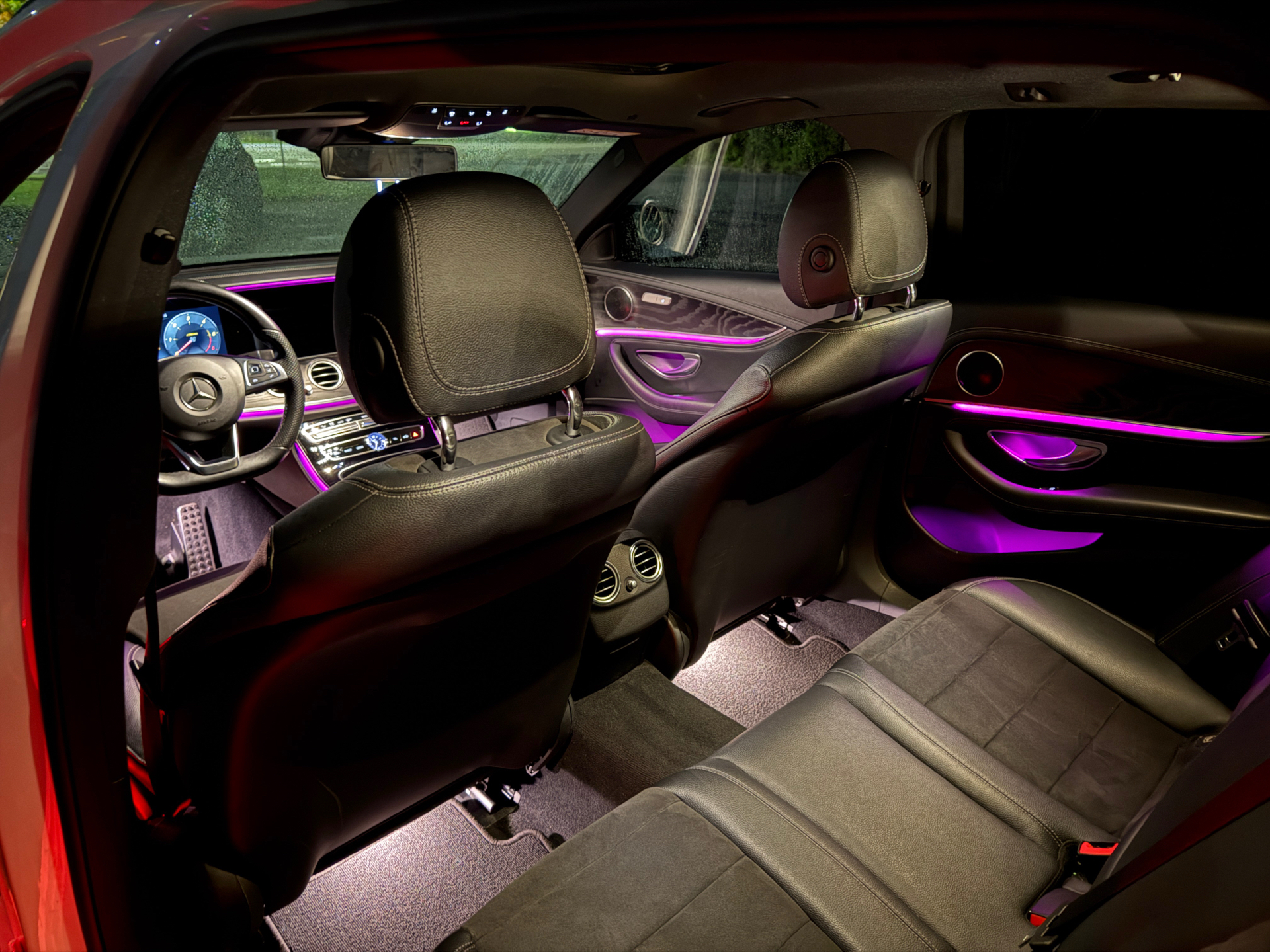 Billede af Mercedes-Benz E220 d T 2,0 D AMG Line 9G-Tronic 194HK Stc Aut.