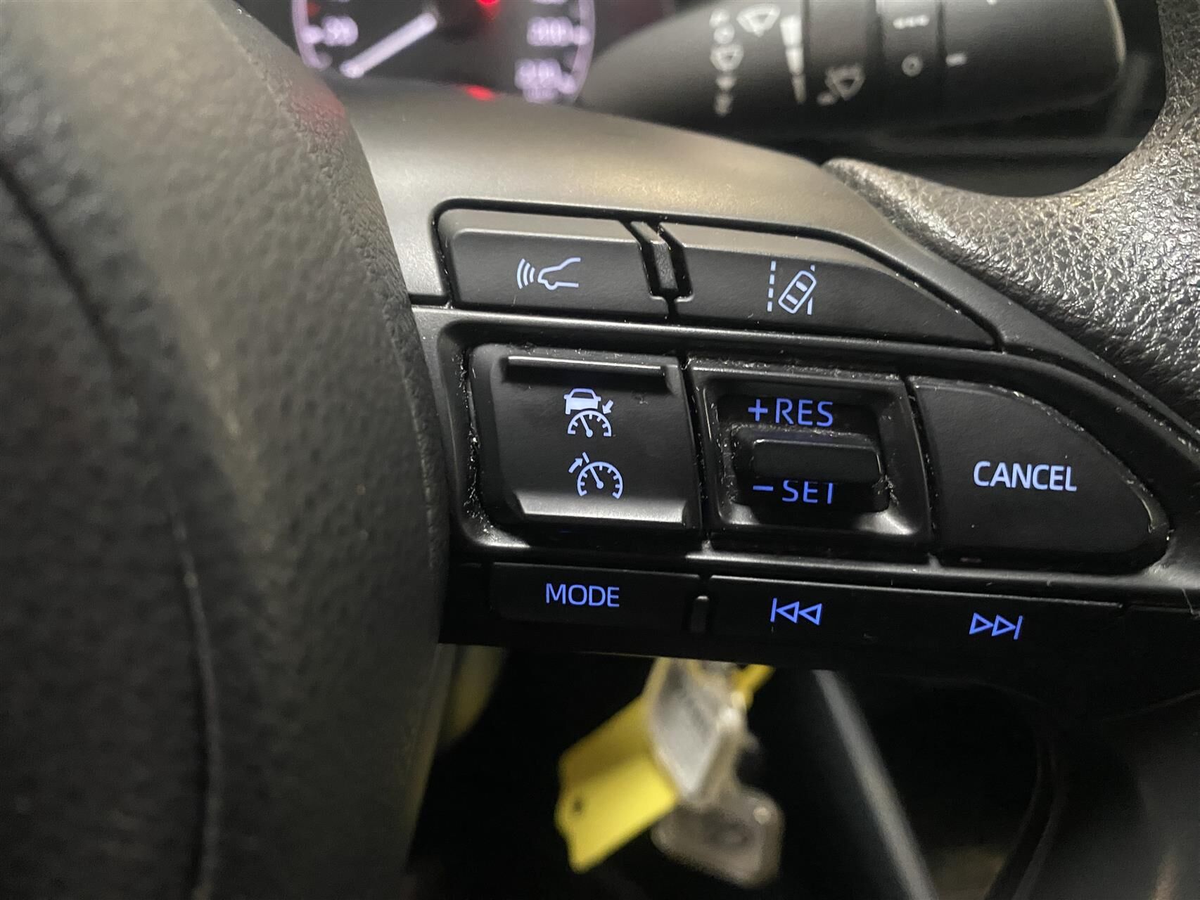 Billede af Toyota Yaris 1,0 VVT-I Essential Connectivity 72HK 5d