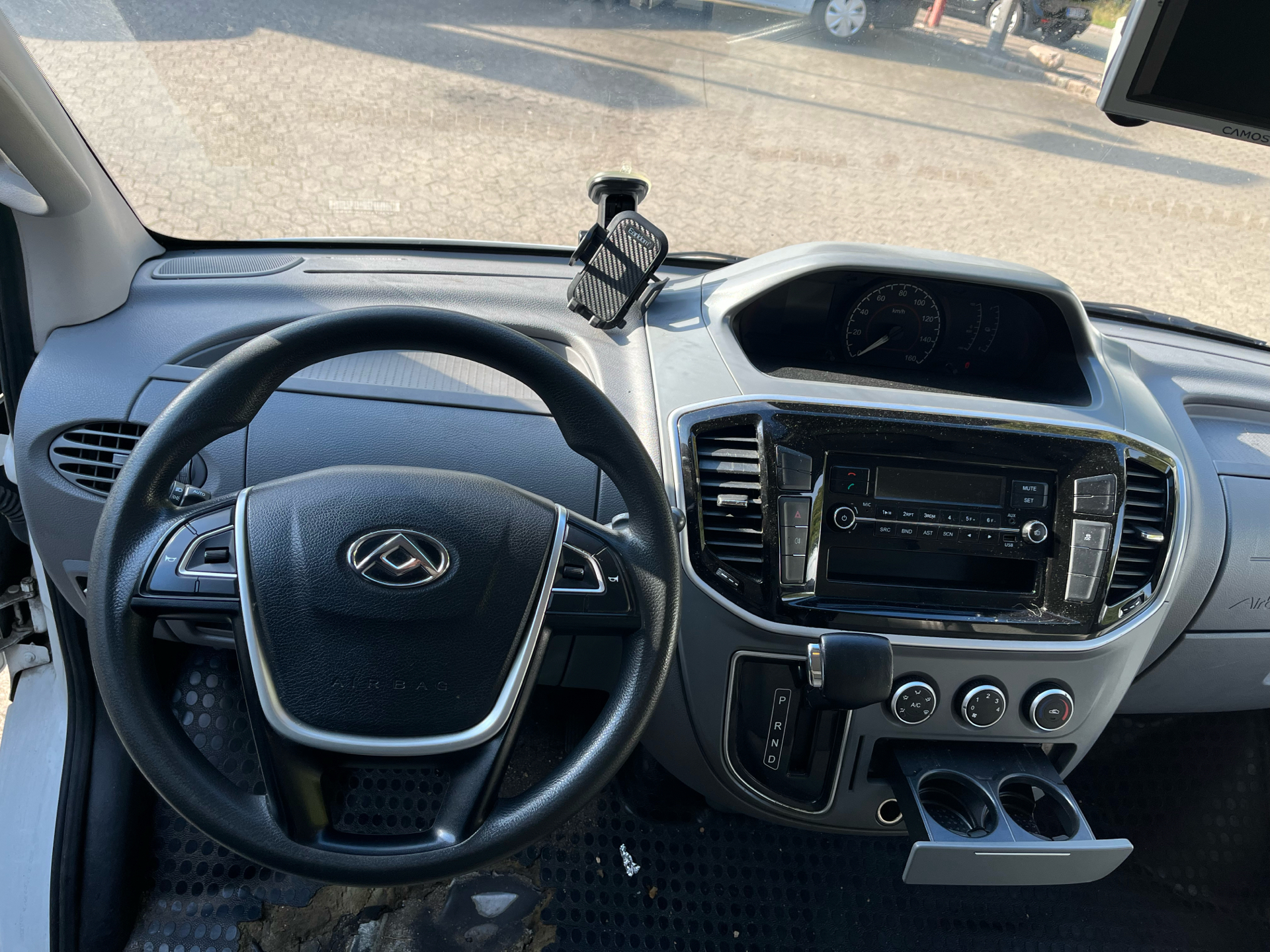Billede af Maxus EV80 H3 EL 134HK Ladv./Chas. Trinl. Gear