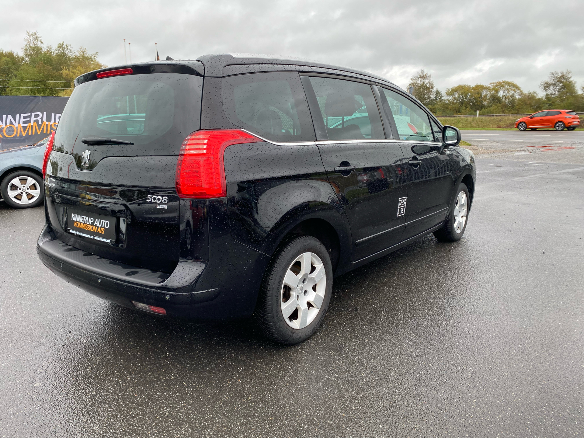 Billede af Peugeot 5008 1,6 e-HDi Style ESG 114HK Van 6g Aut.