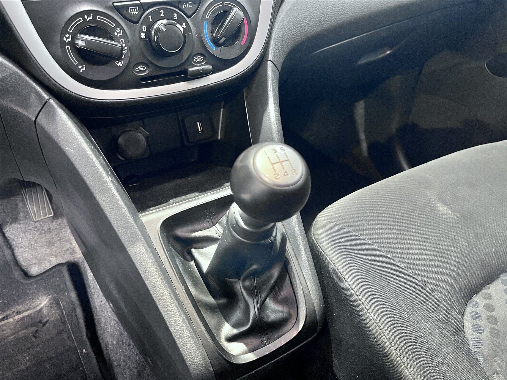 Billede af Suzuki Celerio 1,0 Dualjet 12V Club 68HK 5d