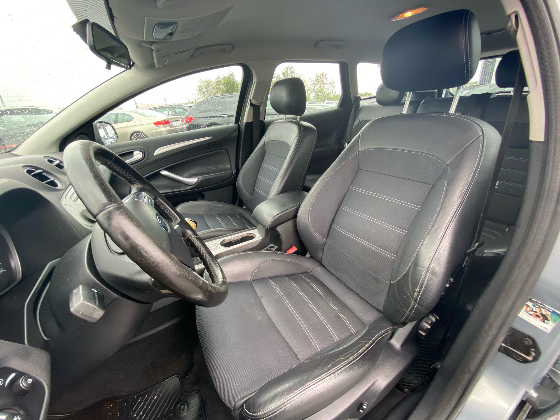 Billede af Ford Mondeo 2,0 Ghia 145HK Stc