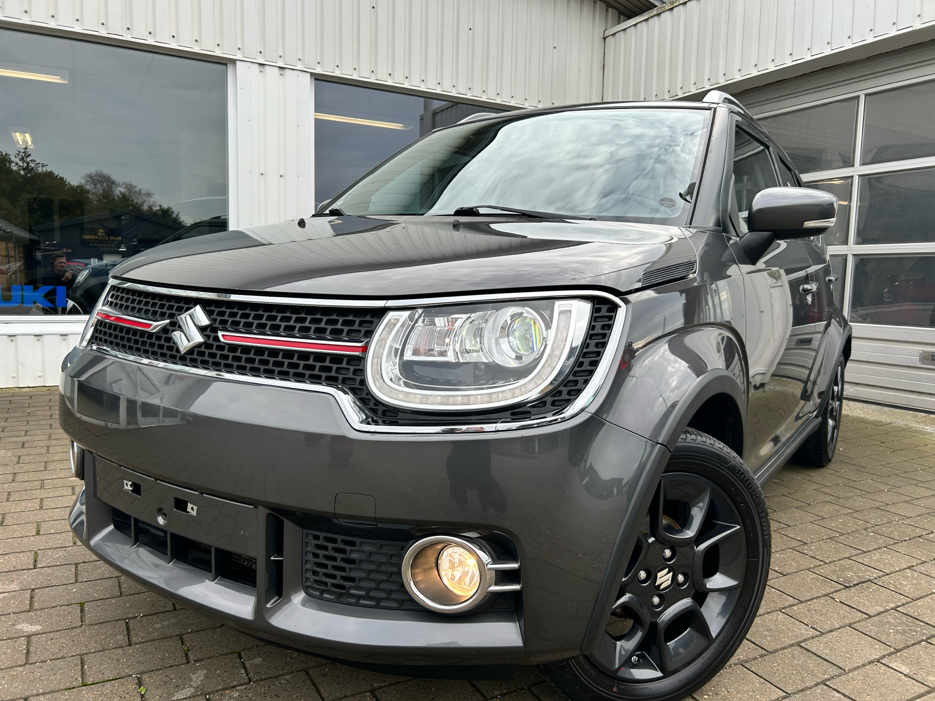 Billede af Suzuki Ignis 1,2 Dualjet 16V GLX 90HK 5d