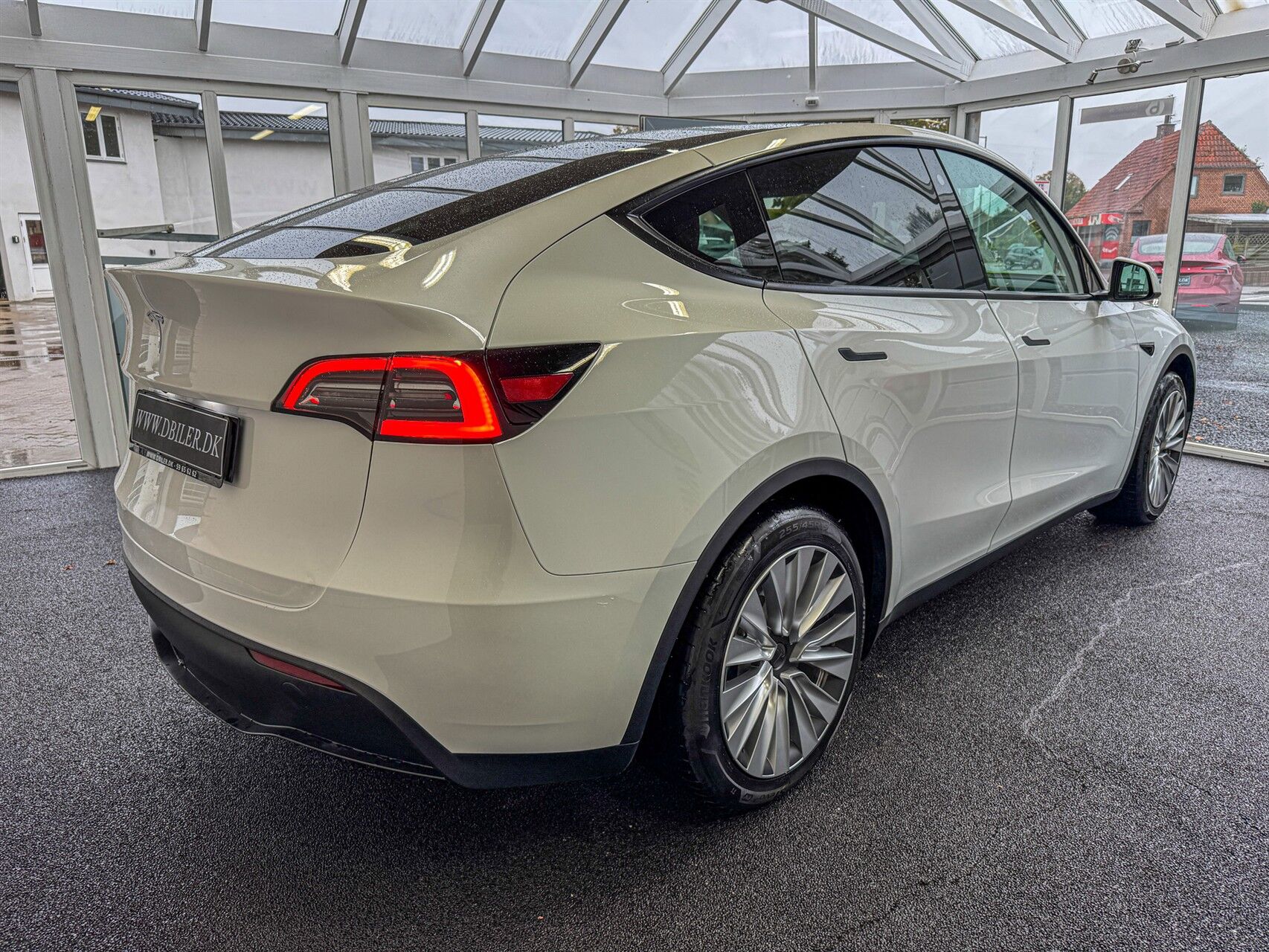 Billede af Tesla Model Y EL Standard Range RWD 204HK 5d Aut.