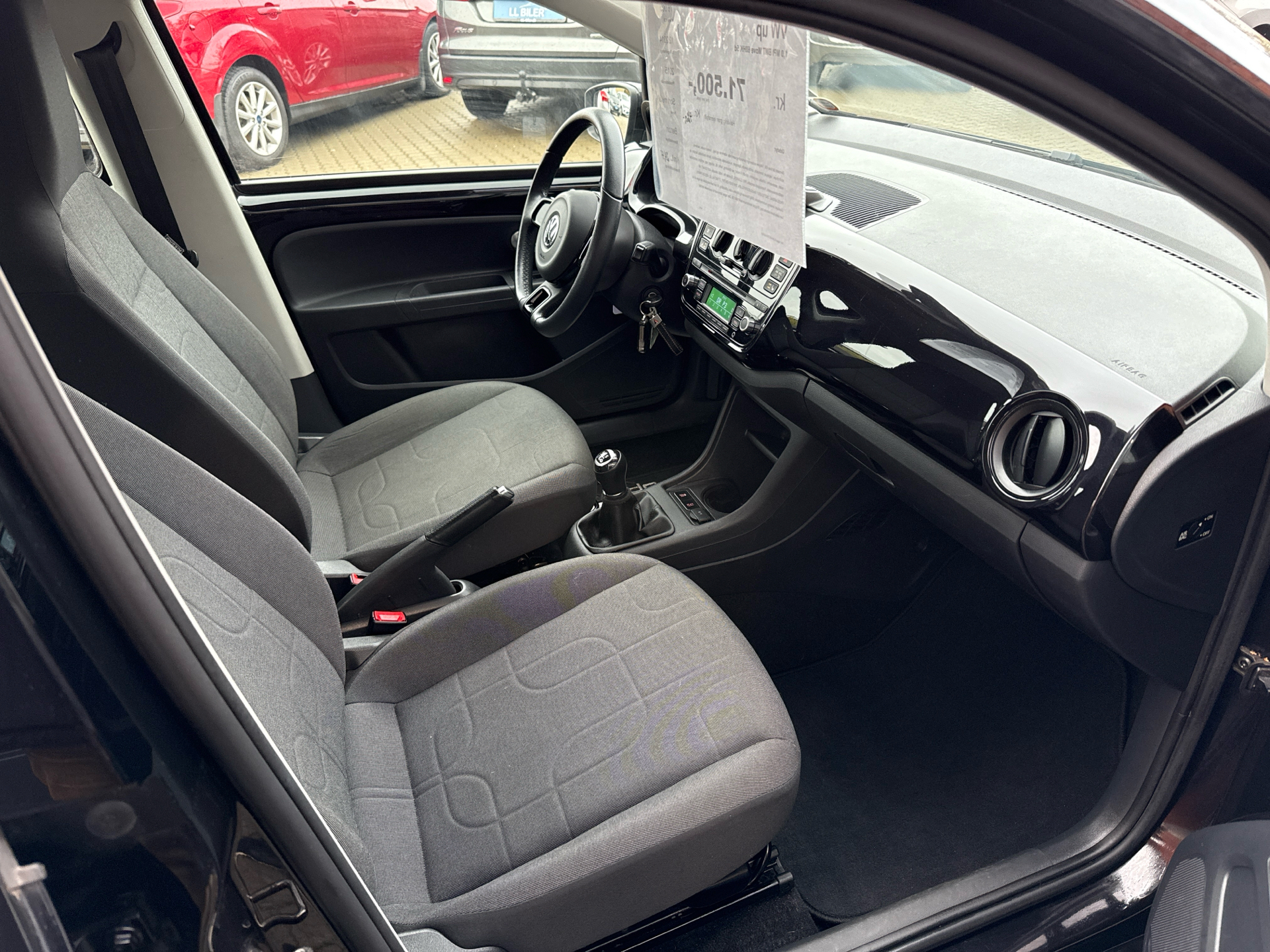 Billede af VW up 1,0 MPI BMT Move 60HK 5d