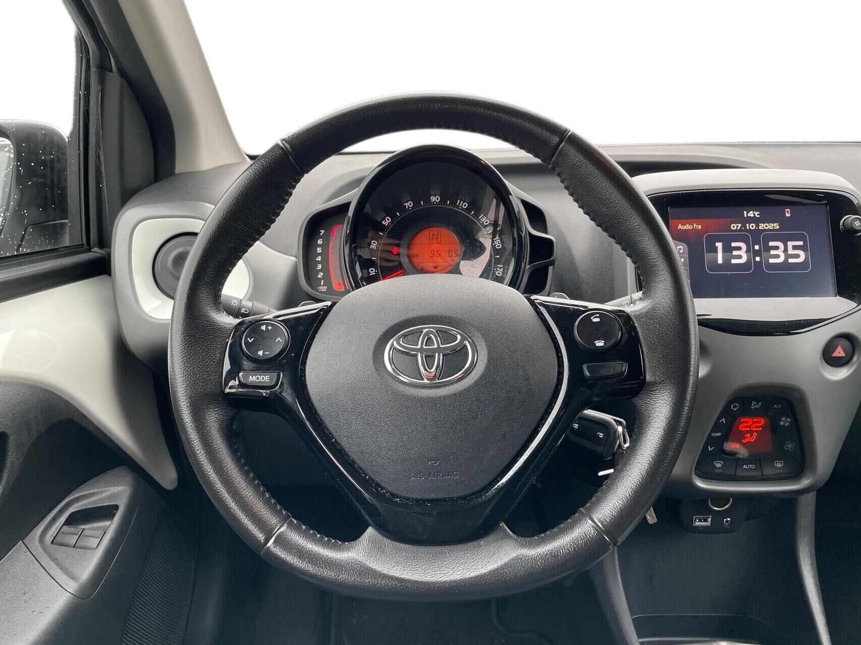 Billede af Toyota Aygo 1,0 VVT-I X-Press X-Shift 72HK 5d Aut.