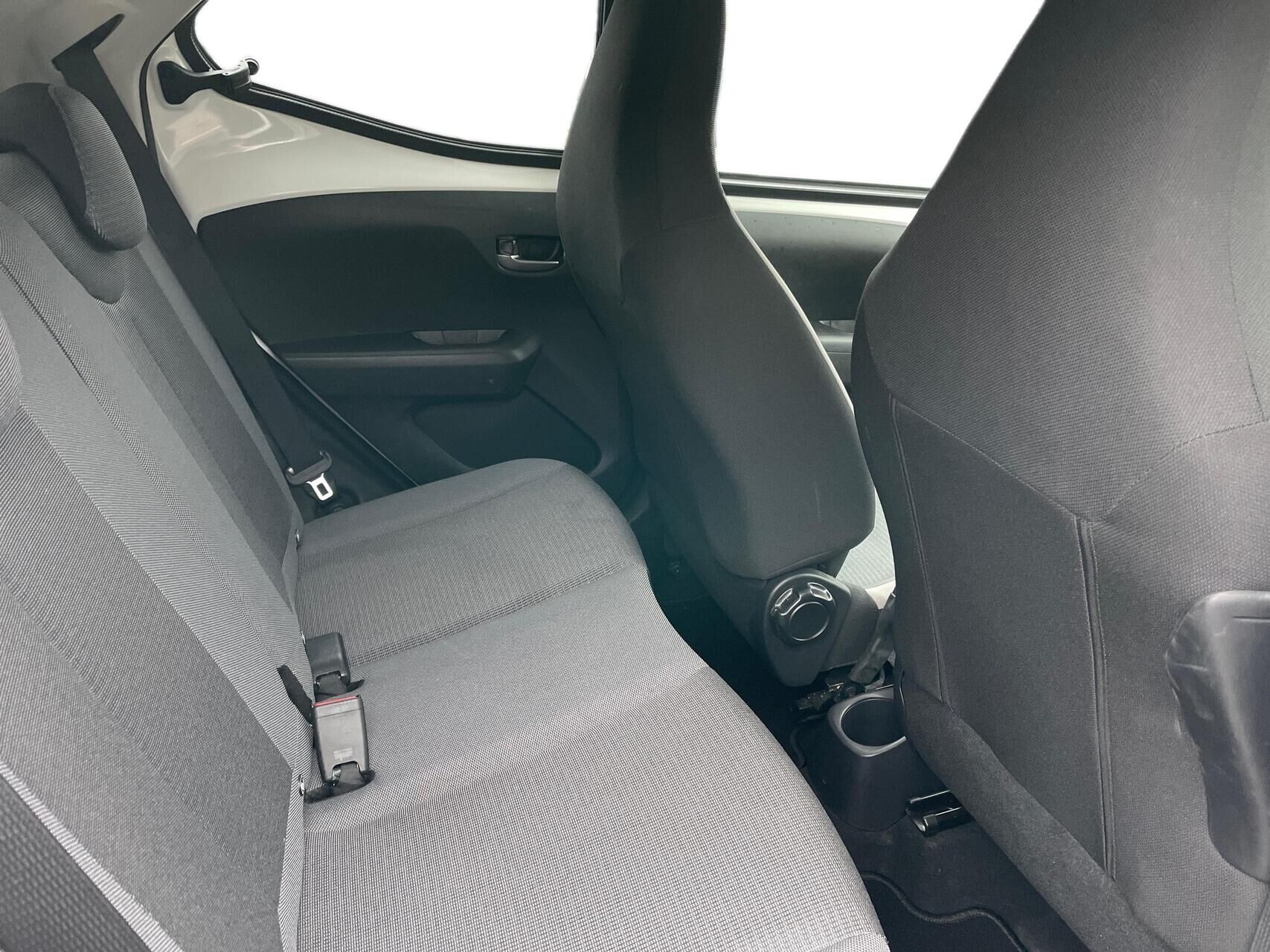 Billede af Toyota Aygo 1,0 VVT-I X-Press X-Shift 72HK 5d Aut.