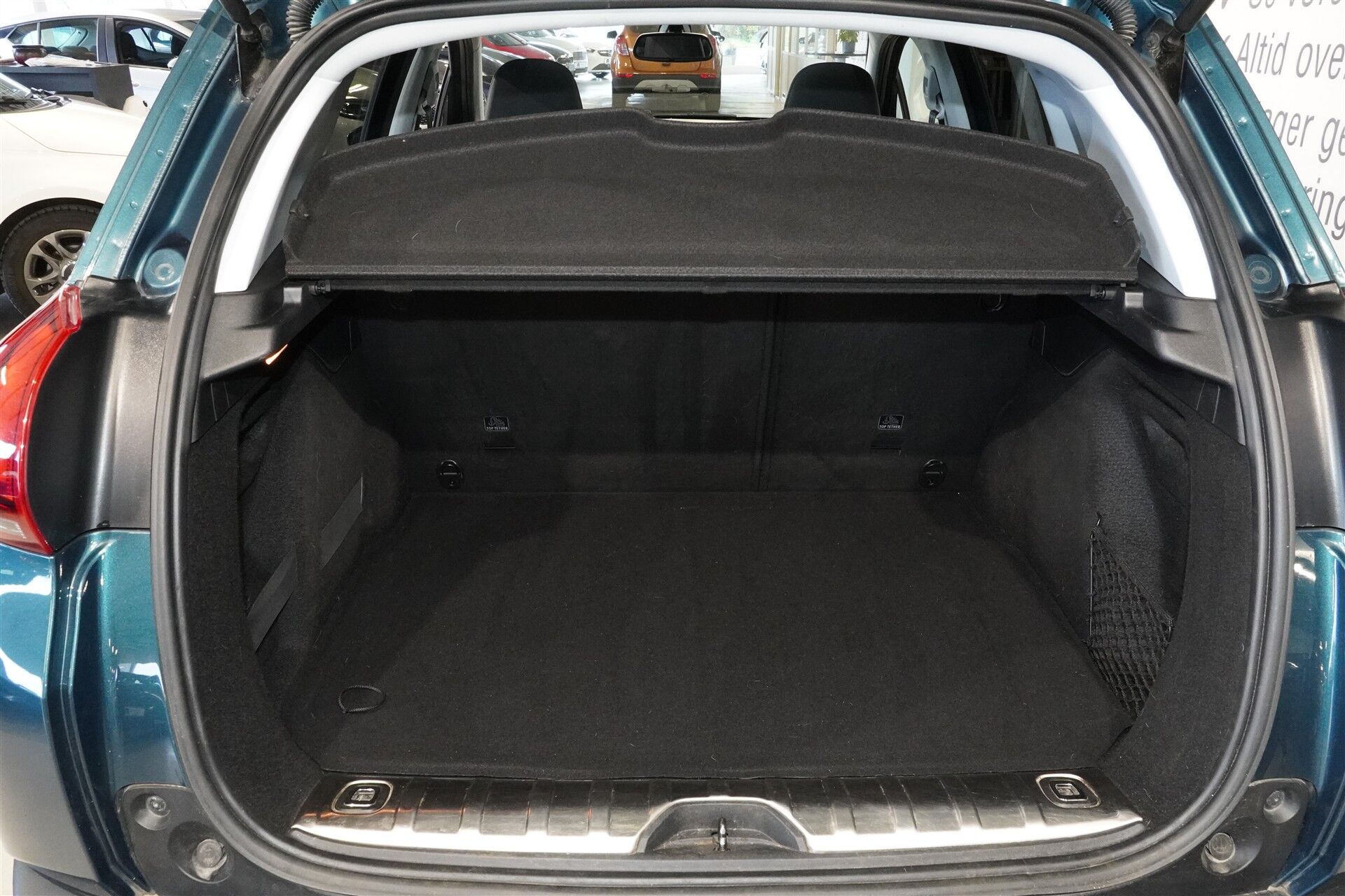 Billede af Peugeot 2008 1,5 BlueHDi Allure 100HK 5d