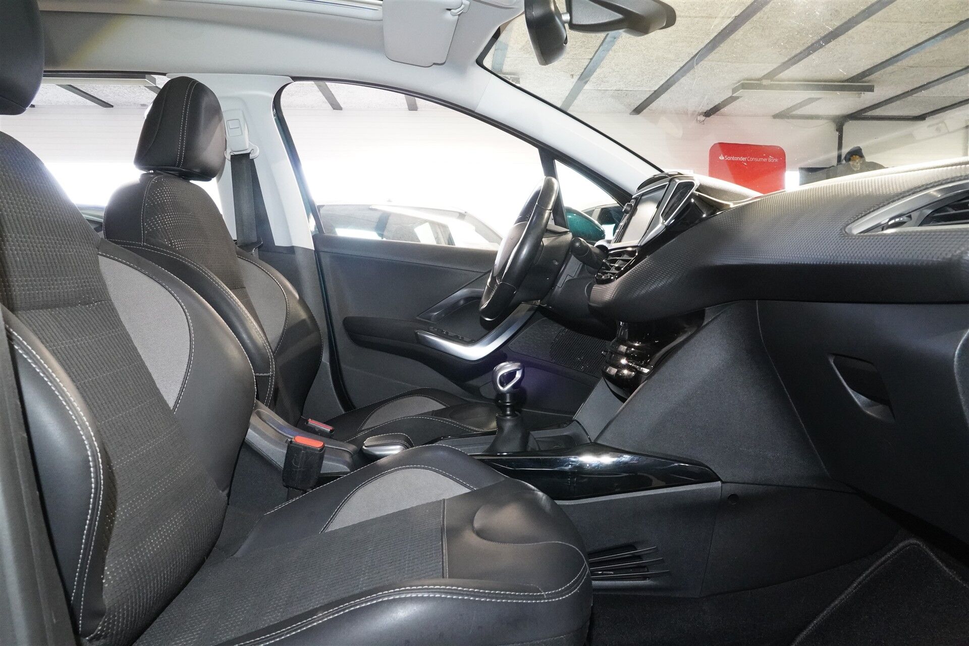 Billede af Peugeot 2008 1,5 BlueHDi Allure 100HK 5d