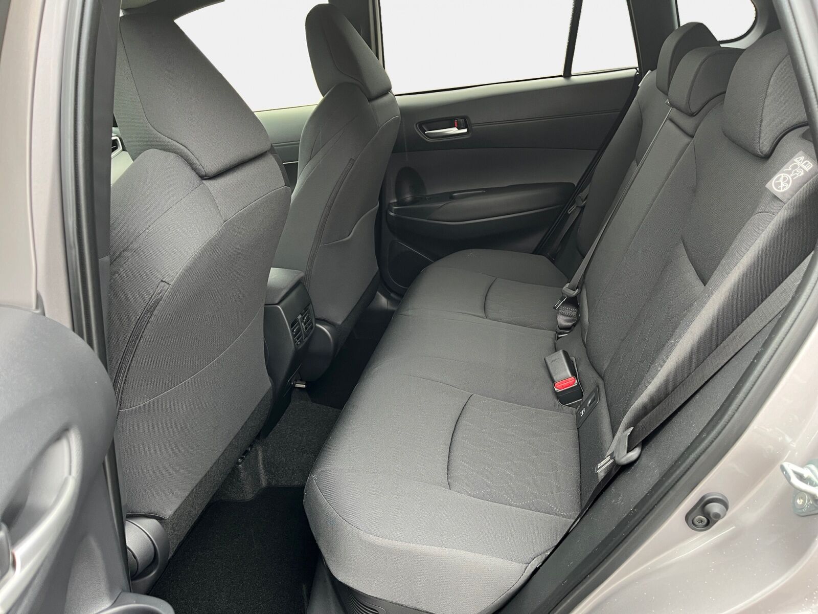 Billede af Toyota Corolla Cross 1,8 Hybrid Style 140HK 5d Aut.