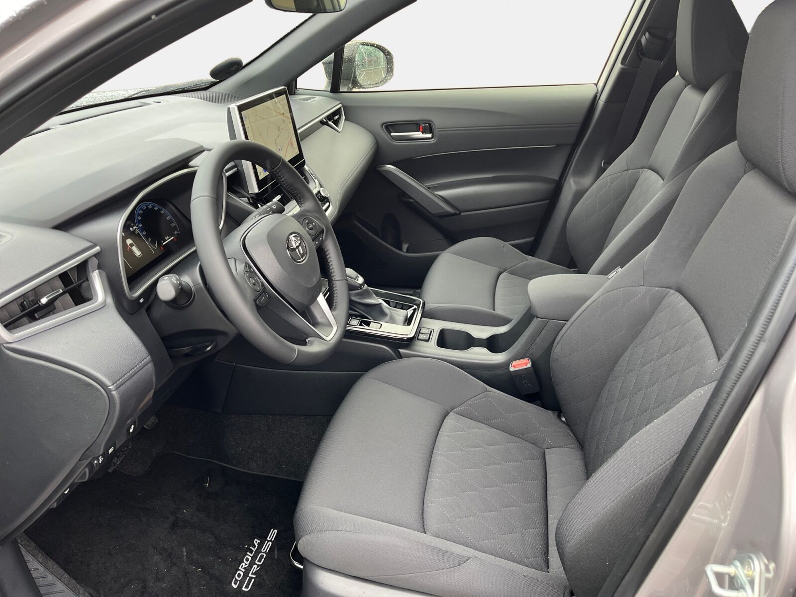 Billede af Toyota Corolla Cross 1,8 Hybrid Style 140HK 5d Aut.