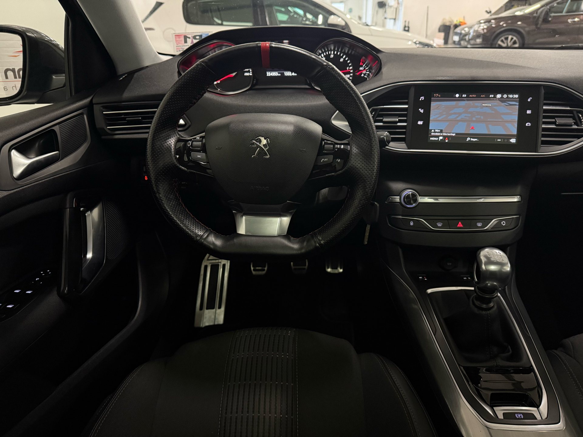 Billede af Peugeot 308 1,6 BlueHDi Allure+ 120HK 5d