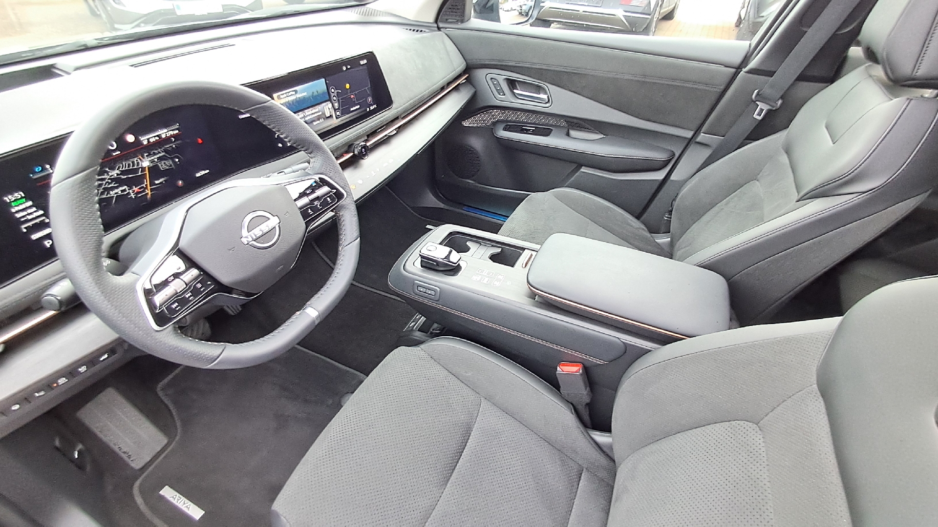 Billede af Nissan Ariya EL Evolve e-4orce 301HK 5d Aut.