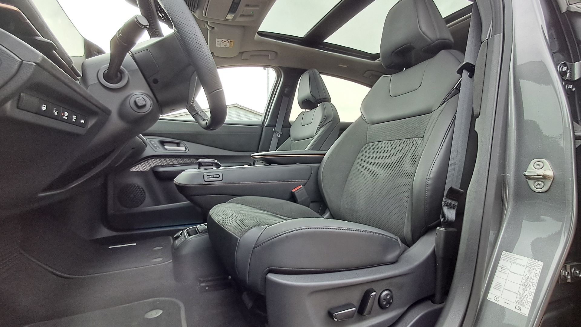 Billede af Nissan Ariya EL Evolve e-4orce 301HK 5d Aut.