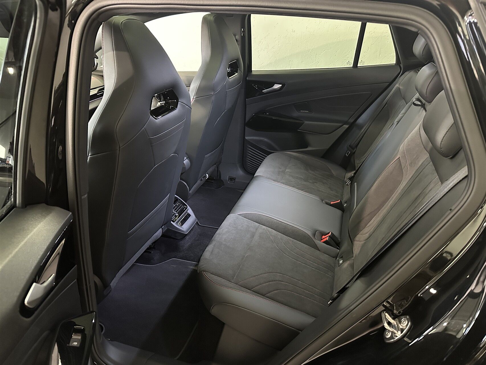 Billede af VW ID.4 EL GTX+ 4Motion 340HK 5d Aut.