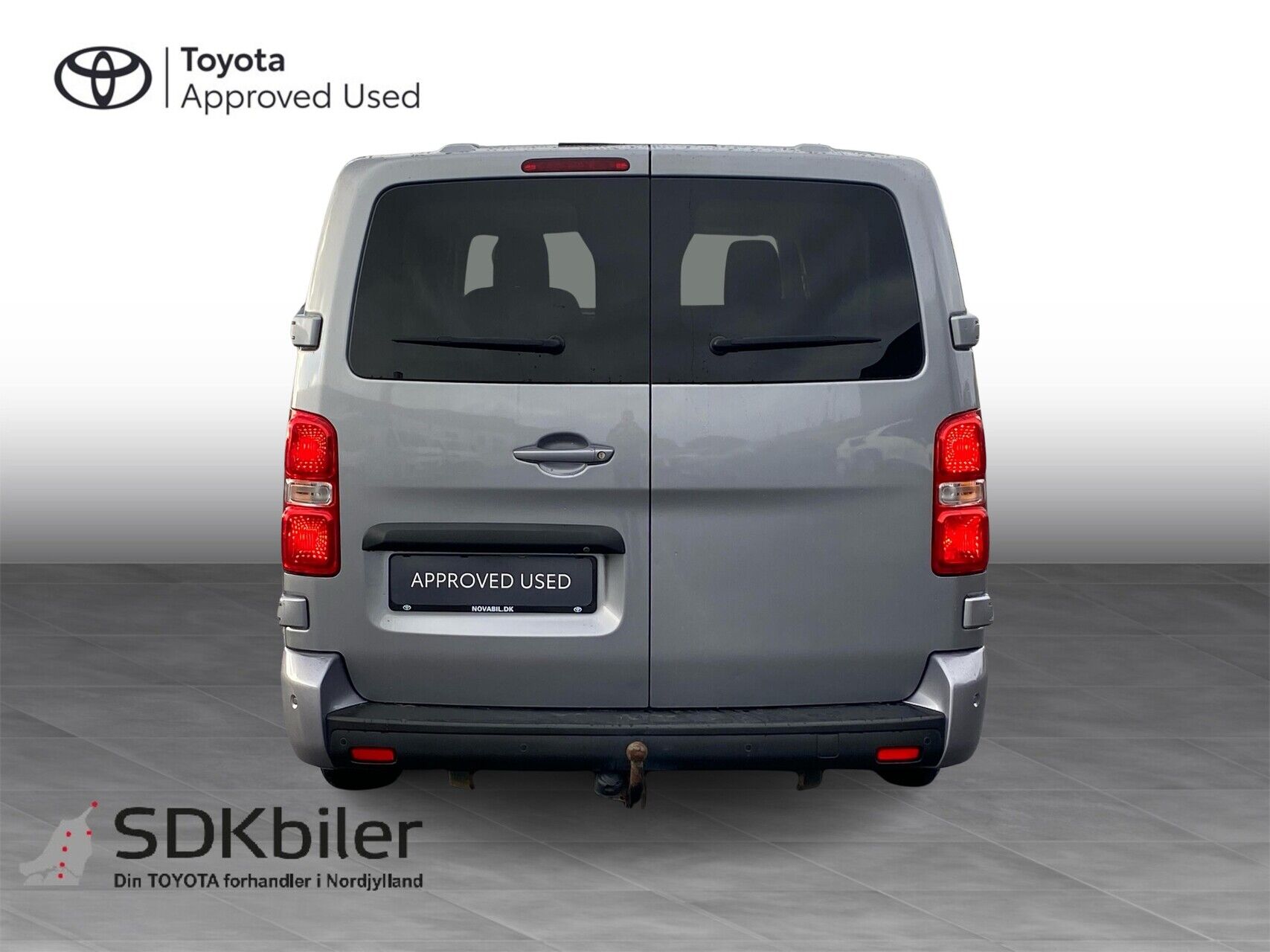 Billede af Toyota Proace Verso Electric Long EL Shuttle m/Dobbelt bagdør,Dobb.skydedør 136HK Aut.