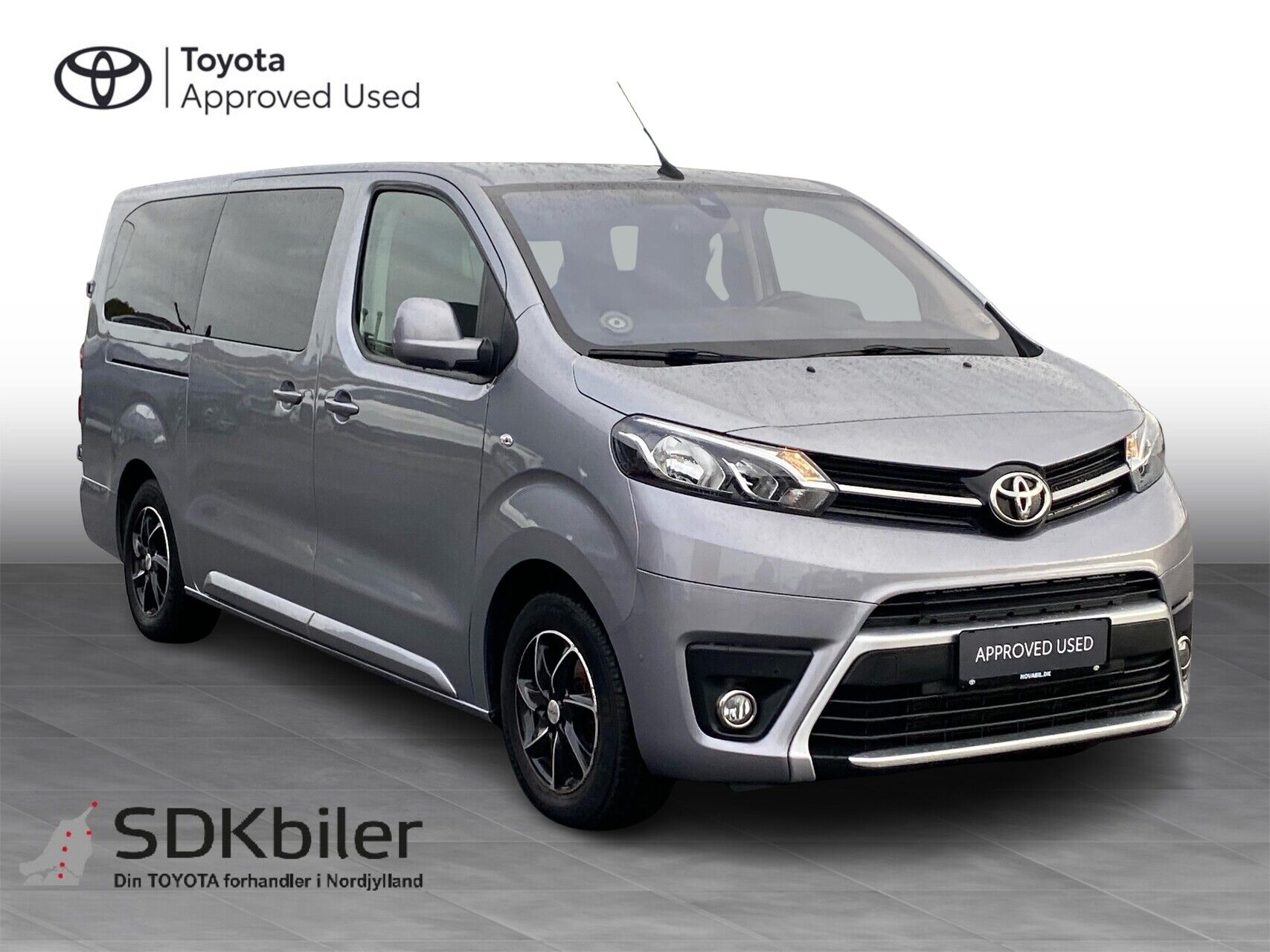 Billede af Toyota Proace Verso Electric Long EL Shuttle m/Dobbelt bagdør,Dobb.skydedør 136HK Aut.