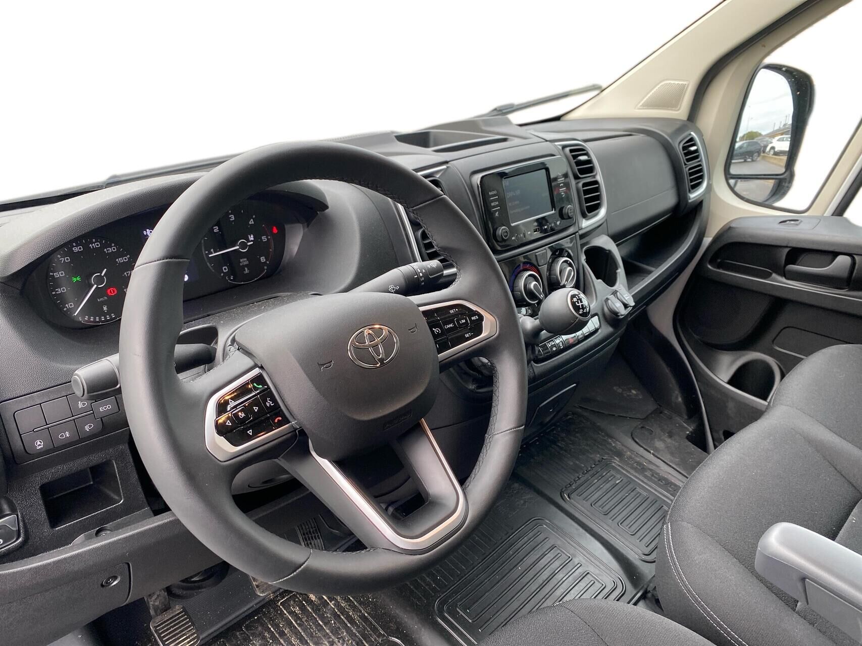 Billede af Toyota Proace Max Medium 2,2 D Comfort 140HK Van 6g