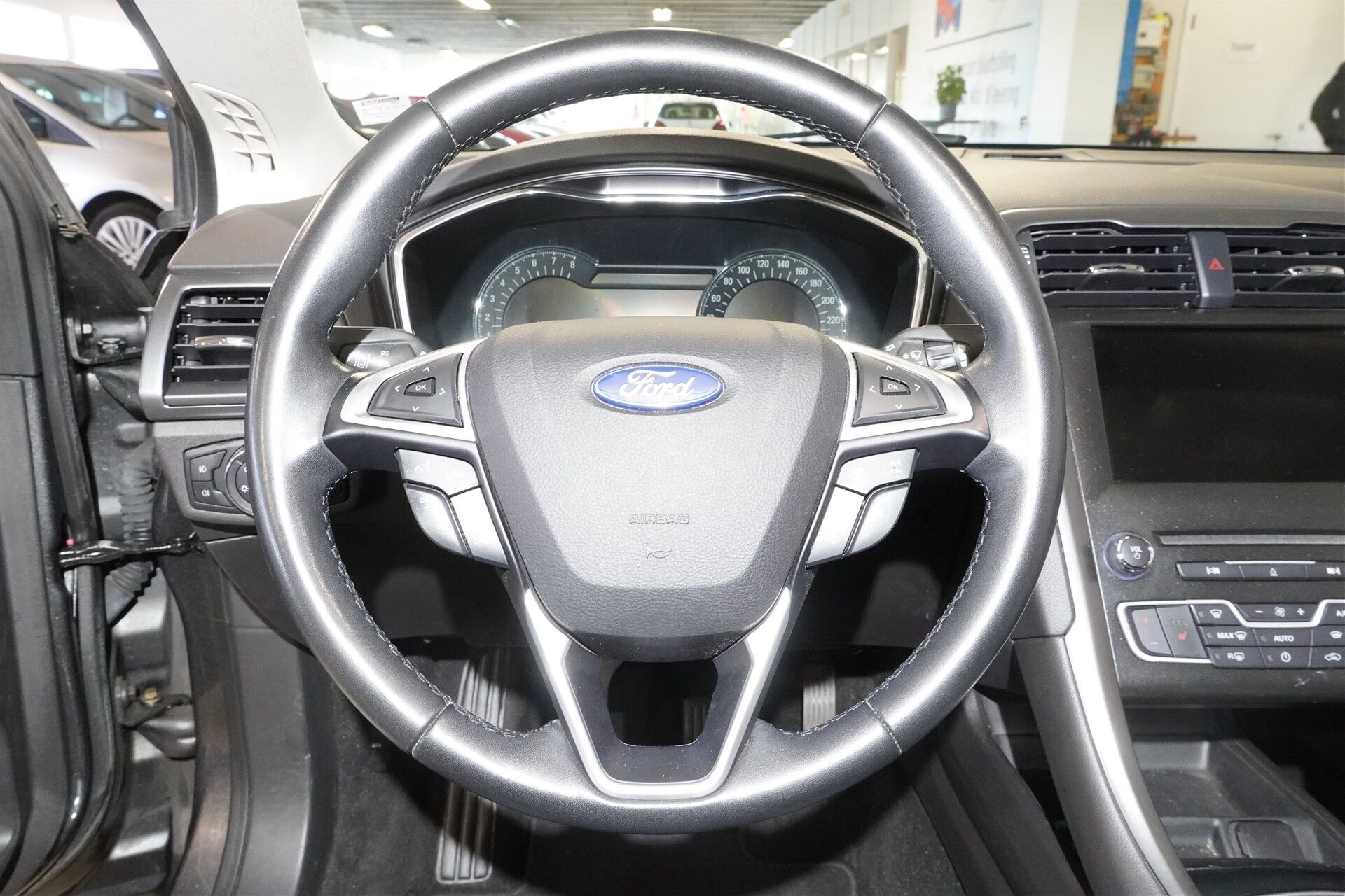 Billede af Ford Mondeo 1,5 EcoBoost Titanium Attack 160HK Stc 6g