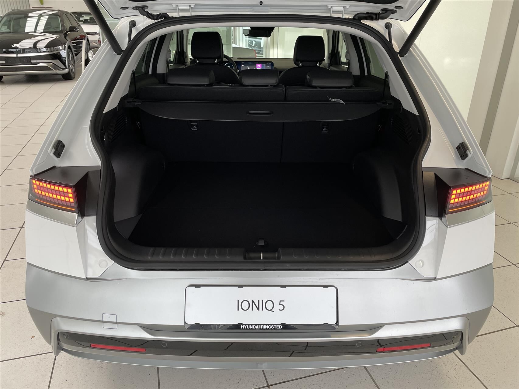 Billede af Hyundai Ioniq 5 Electric 84 kWh Ultimate 229HK 5d Aut.