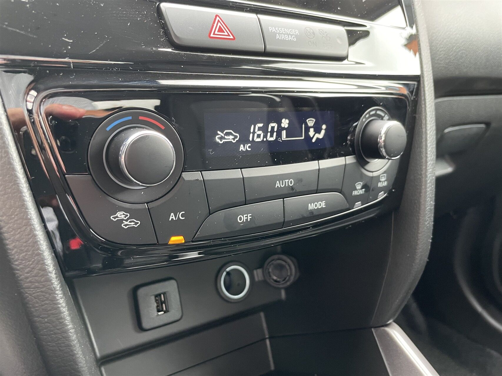 Billede af Suzuki Vitara 1,4 Boosterjet  Mild hybrid Active 129HK 5d 6g