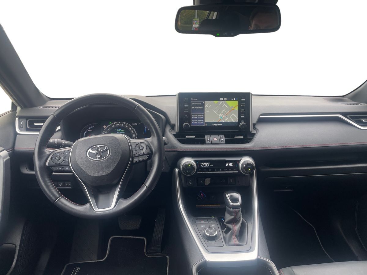 Billede af Toyota RAV4 Plug-in 2,5 Plugin-hybrid H3 Comfort AWD 306HK 5d 6g Aut.