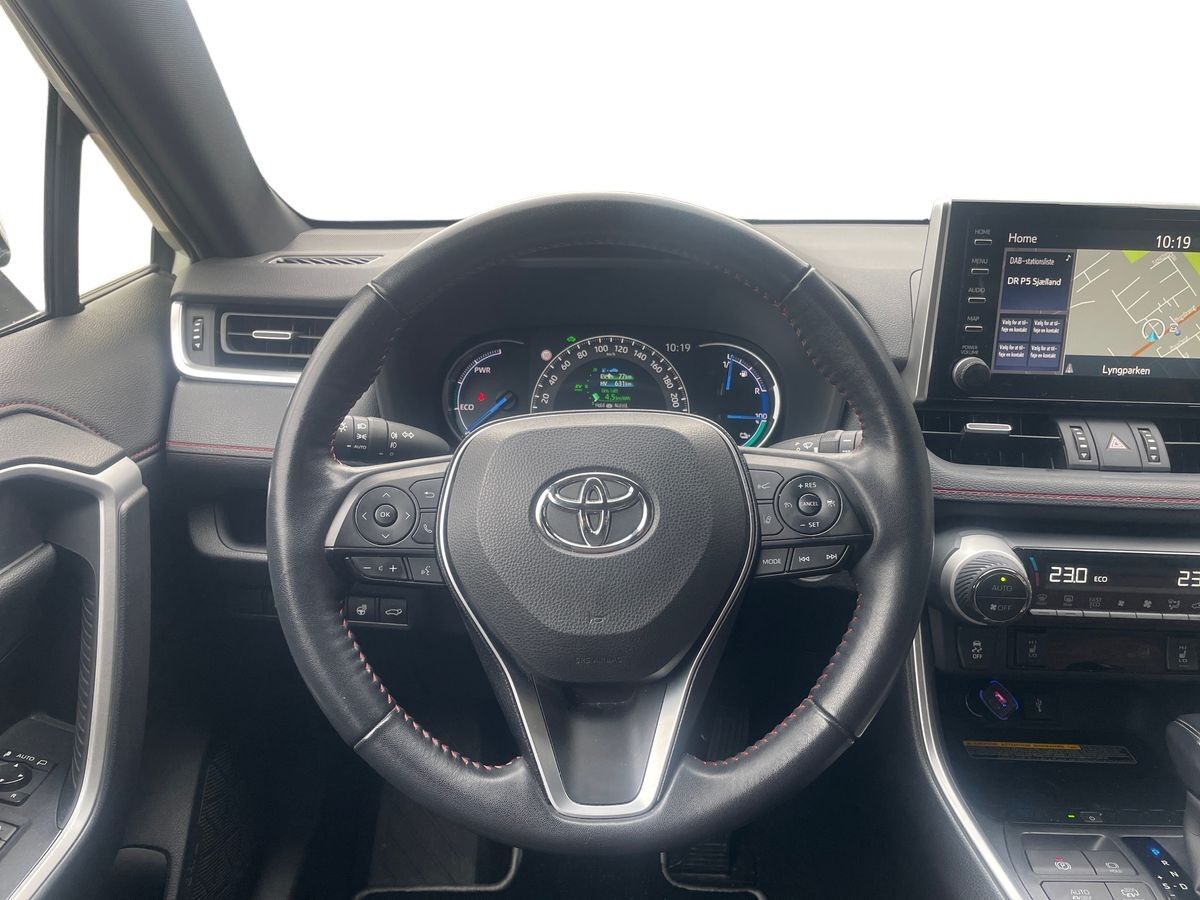 Billede af Toyota RAV4 Plug-in 2,5 Plugin-hybrid H3 Comfort AWD 306HK 5d 6g Aut.