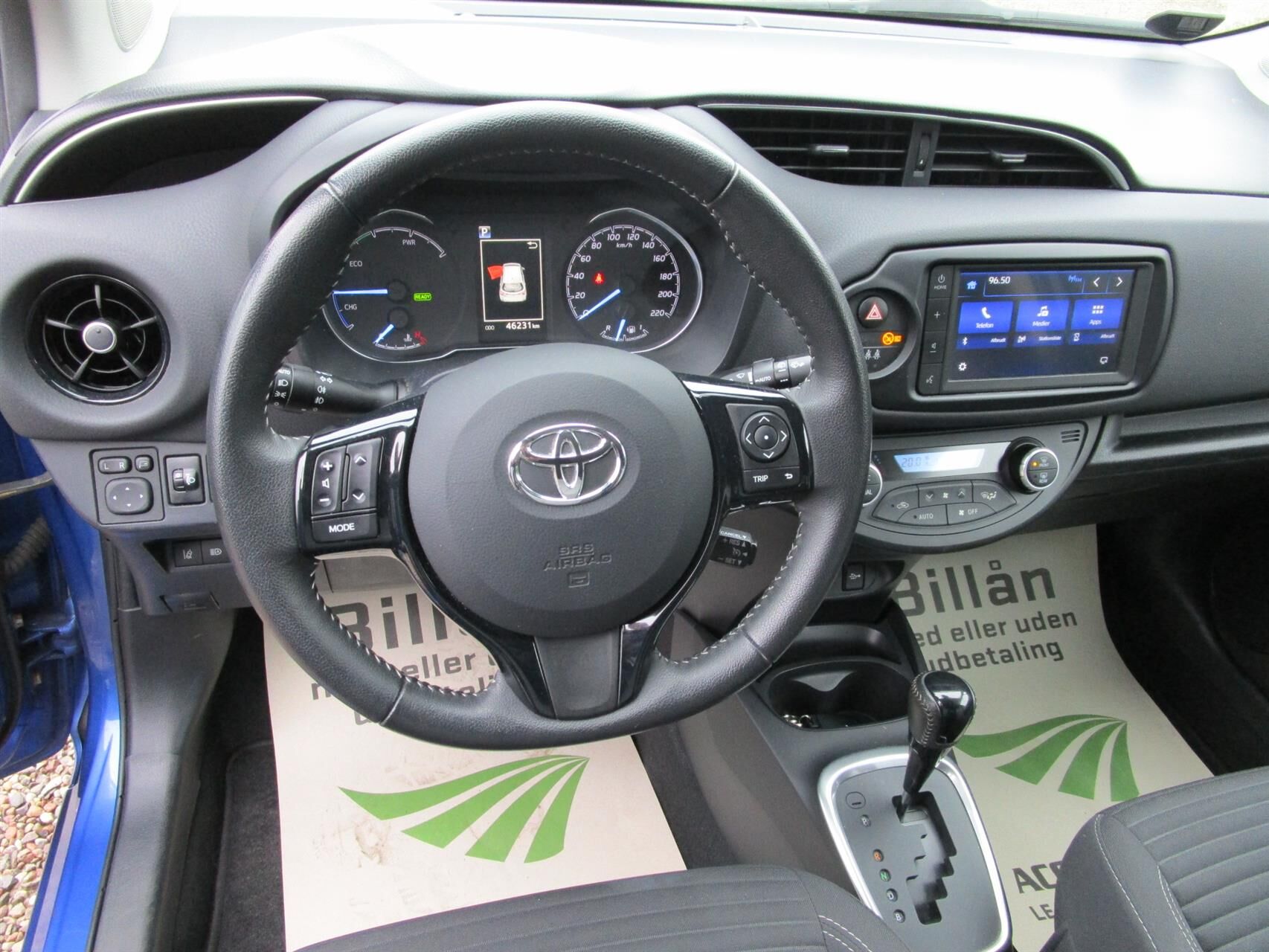Billede af Toyota Yaris 1,5 Hybrid H2 Limited E-CVT 100HK 5d Trinl. Gear