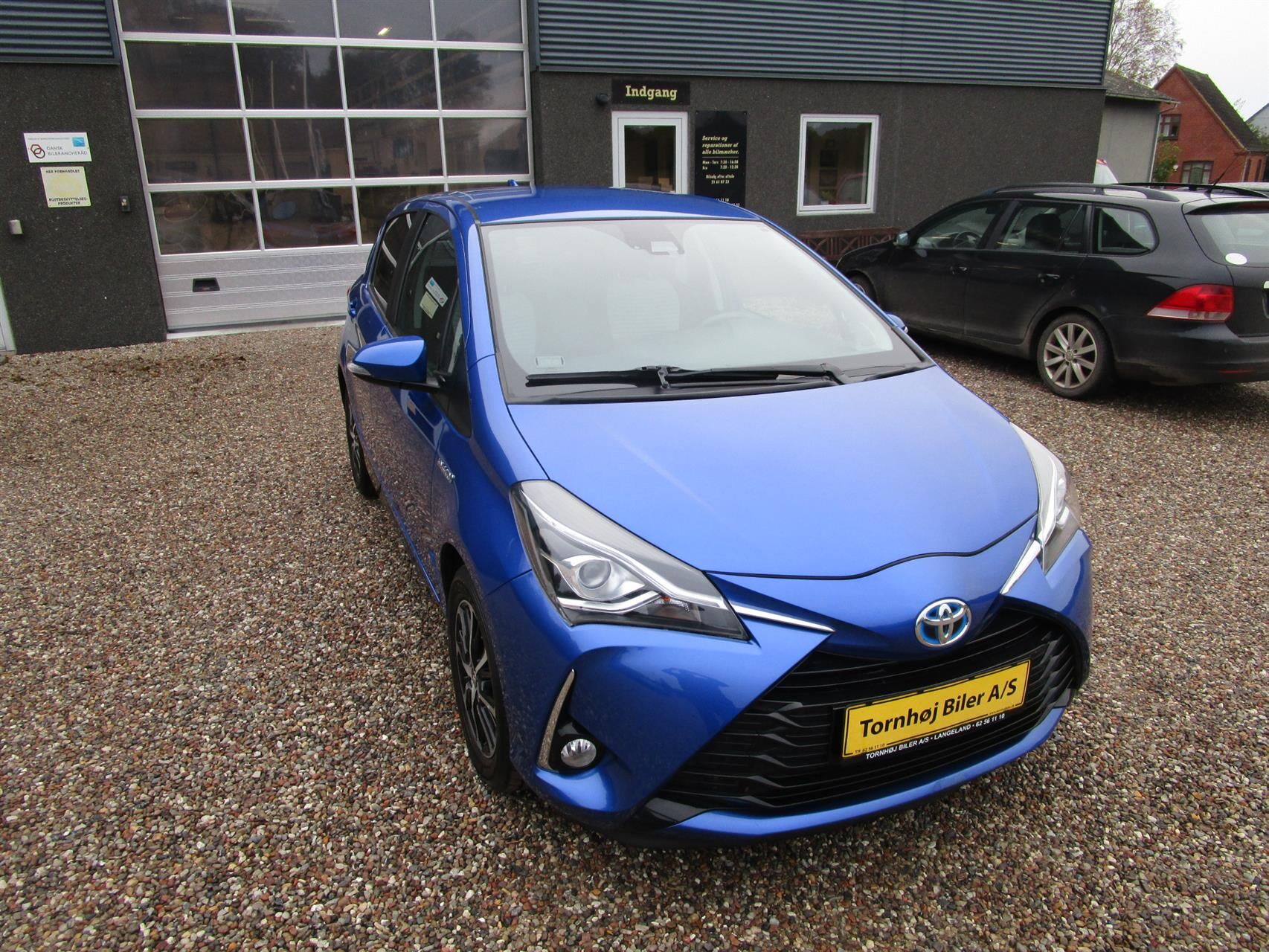 Billede af Toyota Yaris 1,5 Hybrid H2 Limited E-CVT 100HK 5d Trinl. Gear