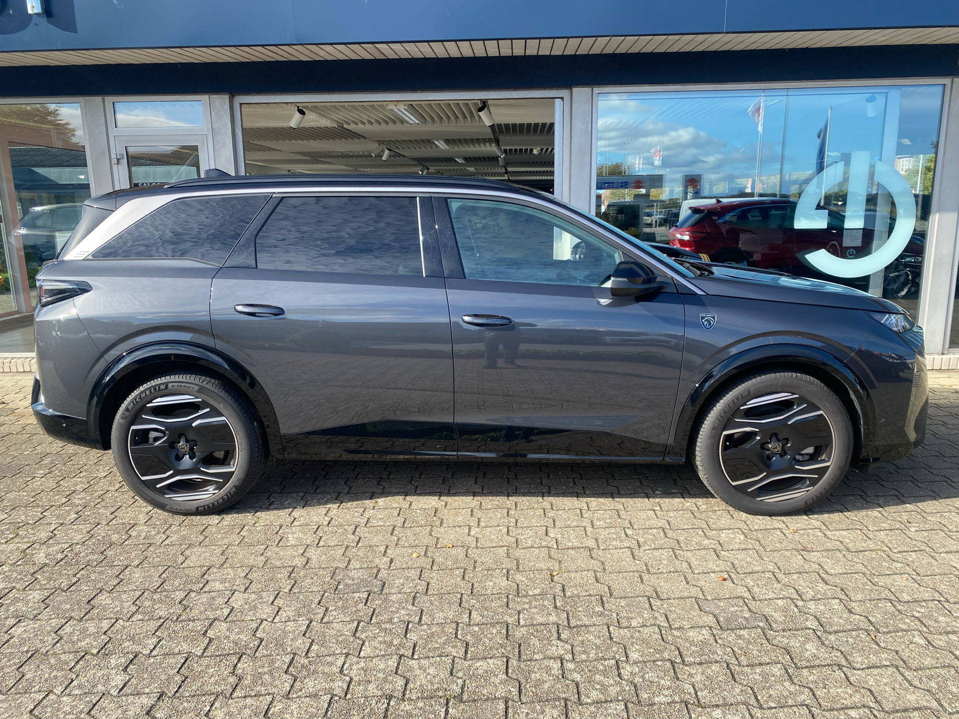 Billede af Peugeot e-5008 EL GT Pack 210HK 5d Aut.