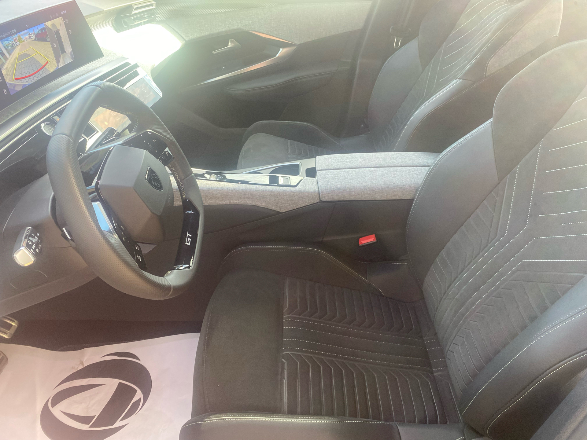 Billede af Peugeot e-5008 EL GT Pack 210HK 5d Aut.