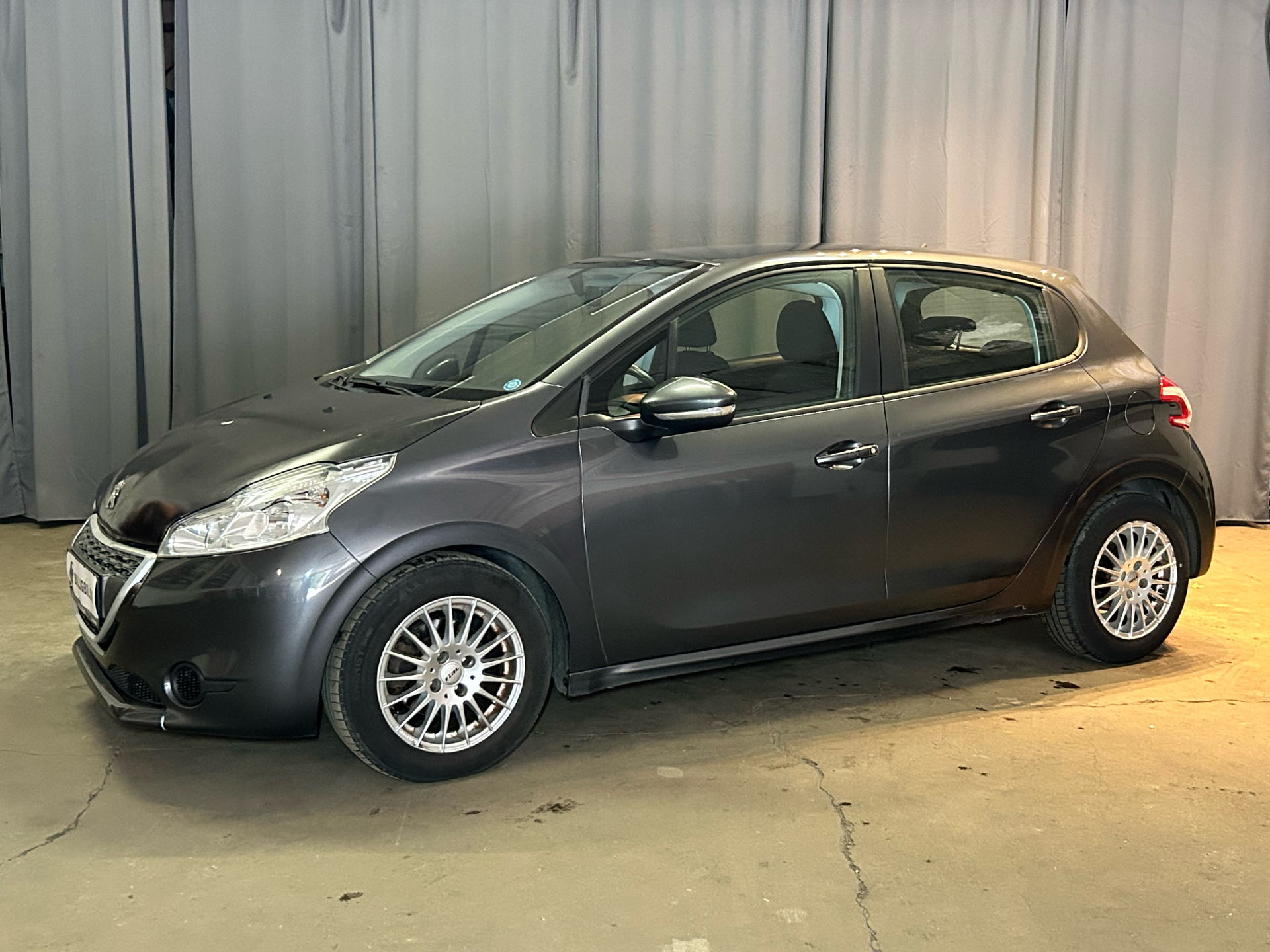 Billede af Peugeot 208 1,6 e-HDi Allure 92HK 5d