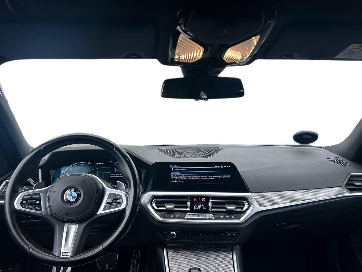 Billede af BMW 330e Touring 2,0 Plugin-hybrid M-Sport Steptronic 292HK Stc 8g Aut.