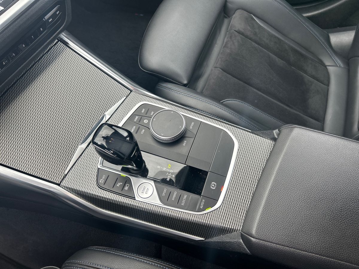 Billede af BMW 330e Touring 2,0 Plugin-hybrid M-Sport Steptronic 292HK Stc 8g Aut.