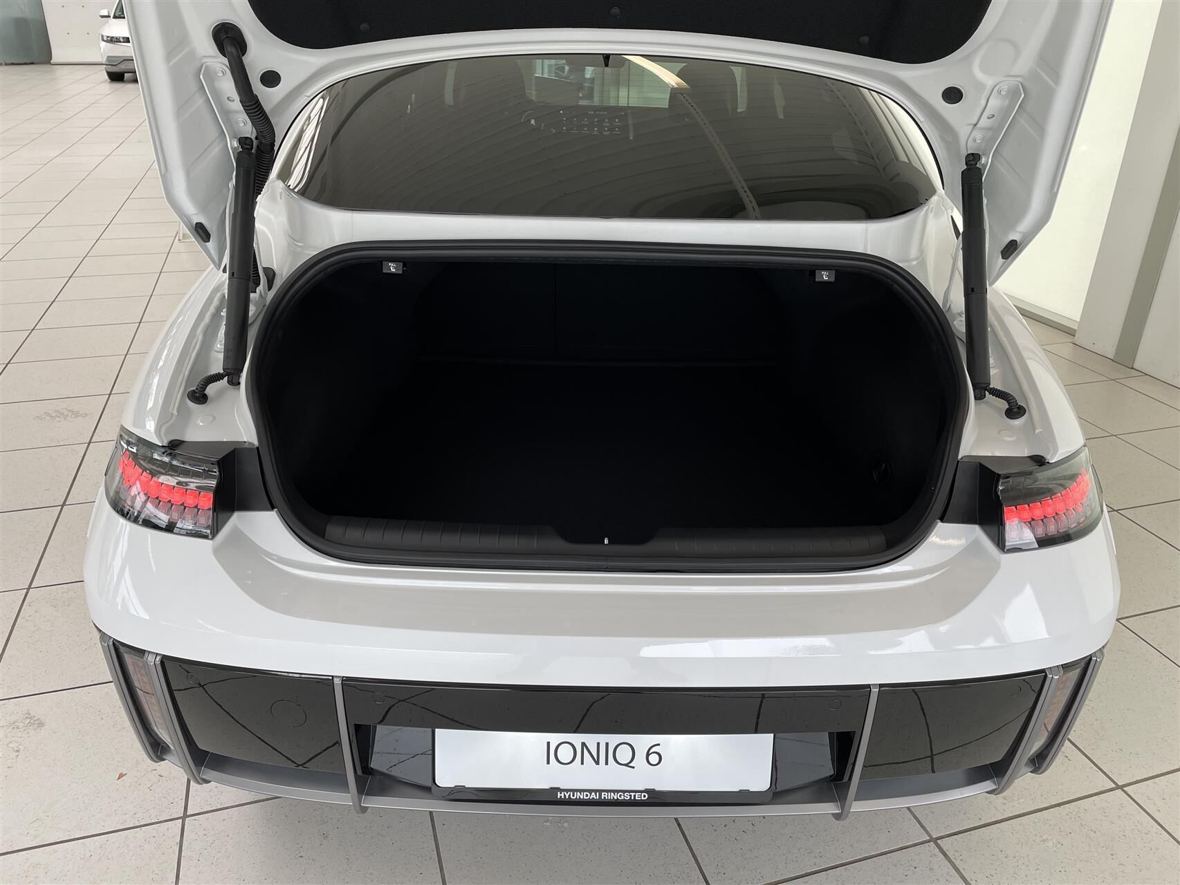 Billede af Hyundai Ioniq 6 Electric 77,4 kWh Advanced 229HK Aut.