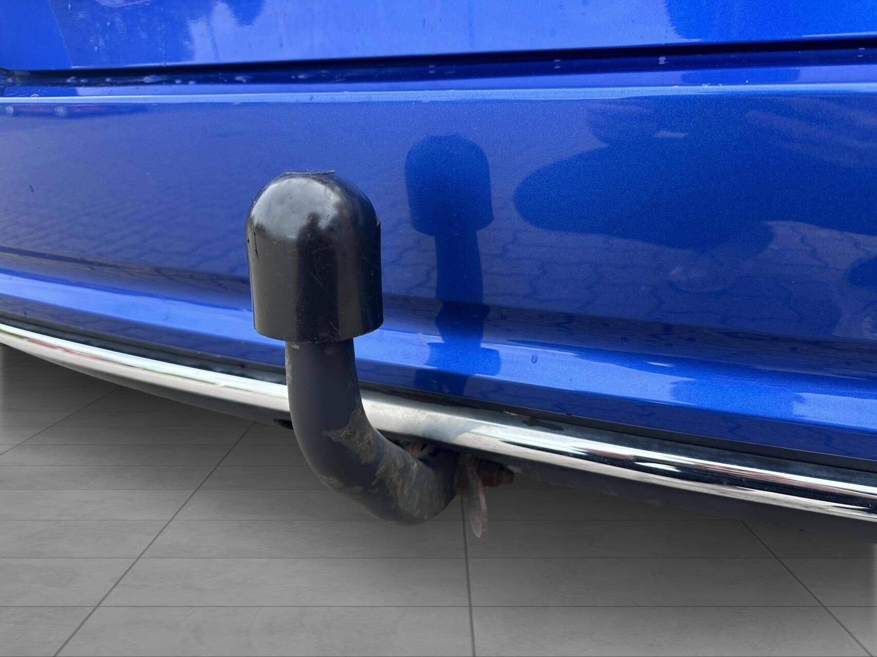 Billede af Toyota Auris Touring Sports 1,8 Hybrid Prestige 136HK Stc Aut.