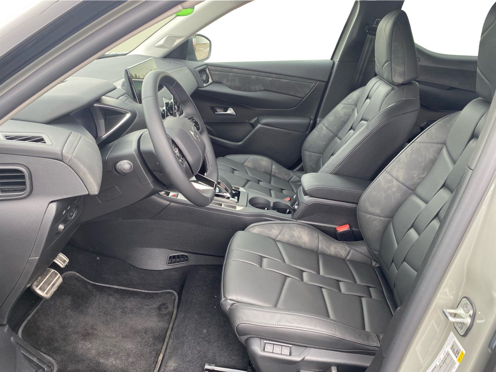 Billede af DS DS3 Crossback E-Tense Opera 156HK 5d Aut.