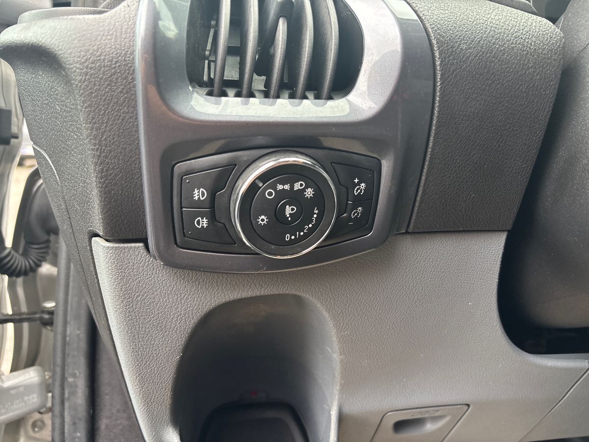 Billede af Ford Transit Custom 310 L2H1 2,0 TDCi Limited 170HK Van 6g Aut.