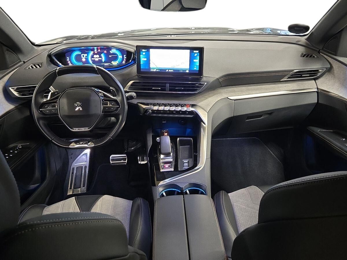 Billede af Peugeot 3008 1,6 Plugin-hybrid GT EAT8 225HK 5d 8g Aut.