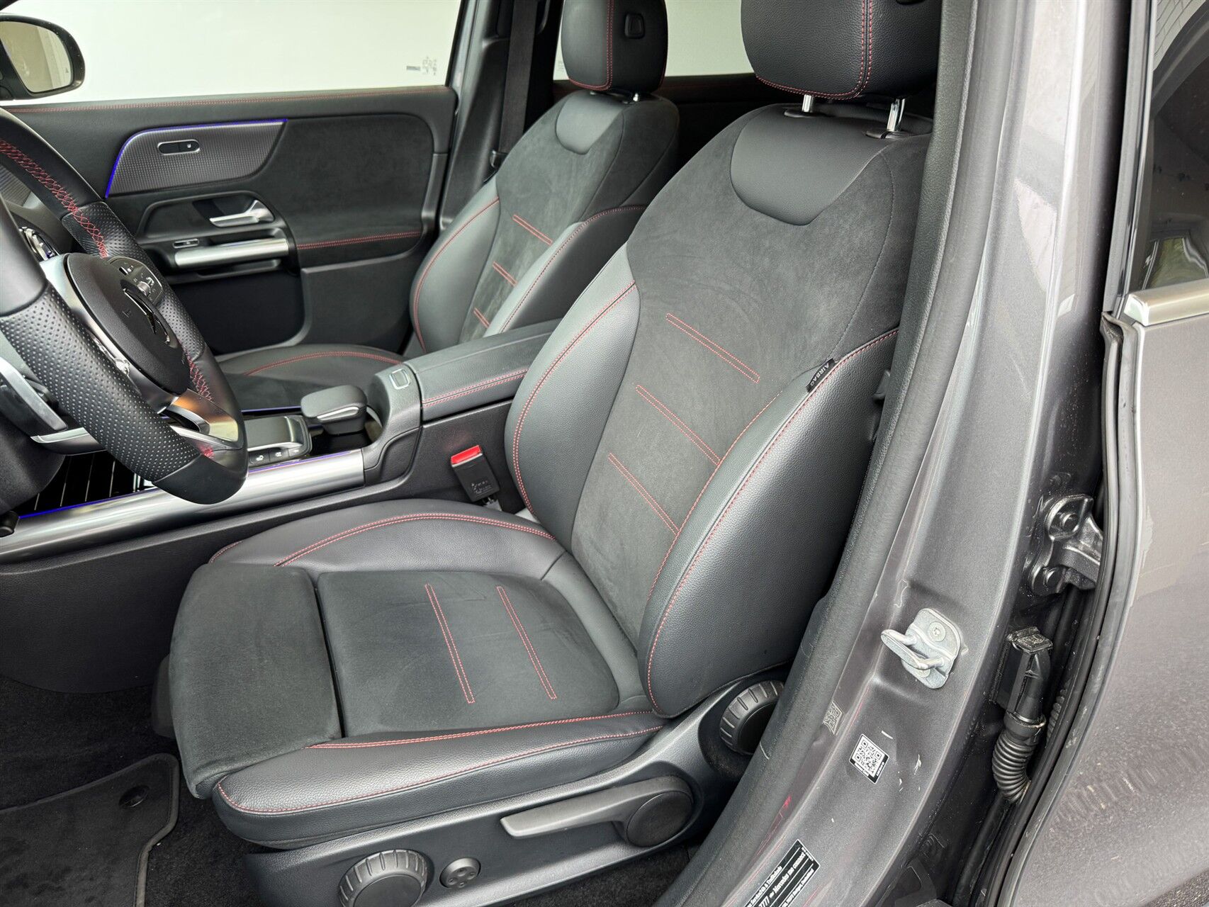 Billede af Mercedes-Benz EQA 250+ EL AMG Line 190HK 5d Aut.
